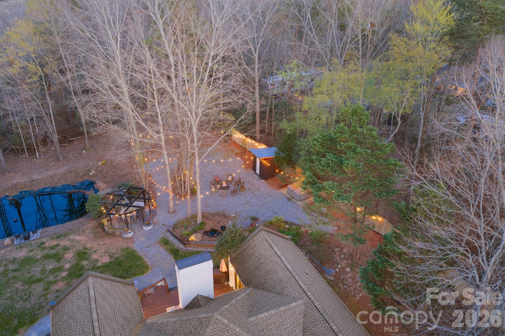 214 Ridgeway Drive — Taylorsville