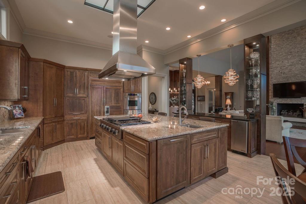 15 Water View Court — Travelers Rest