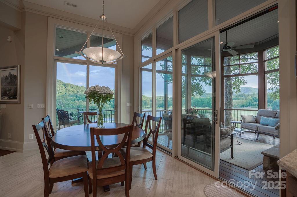15 Water View Court — Travelers Rest