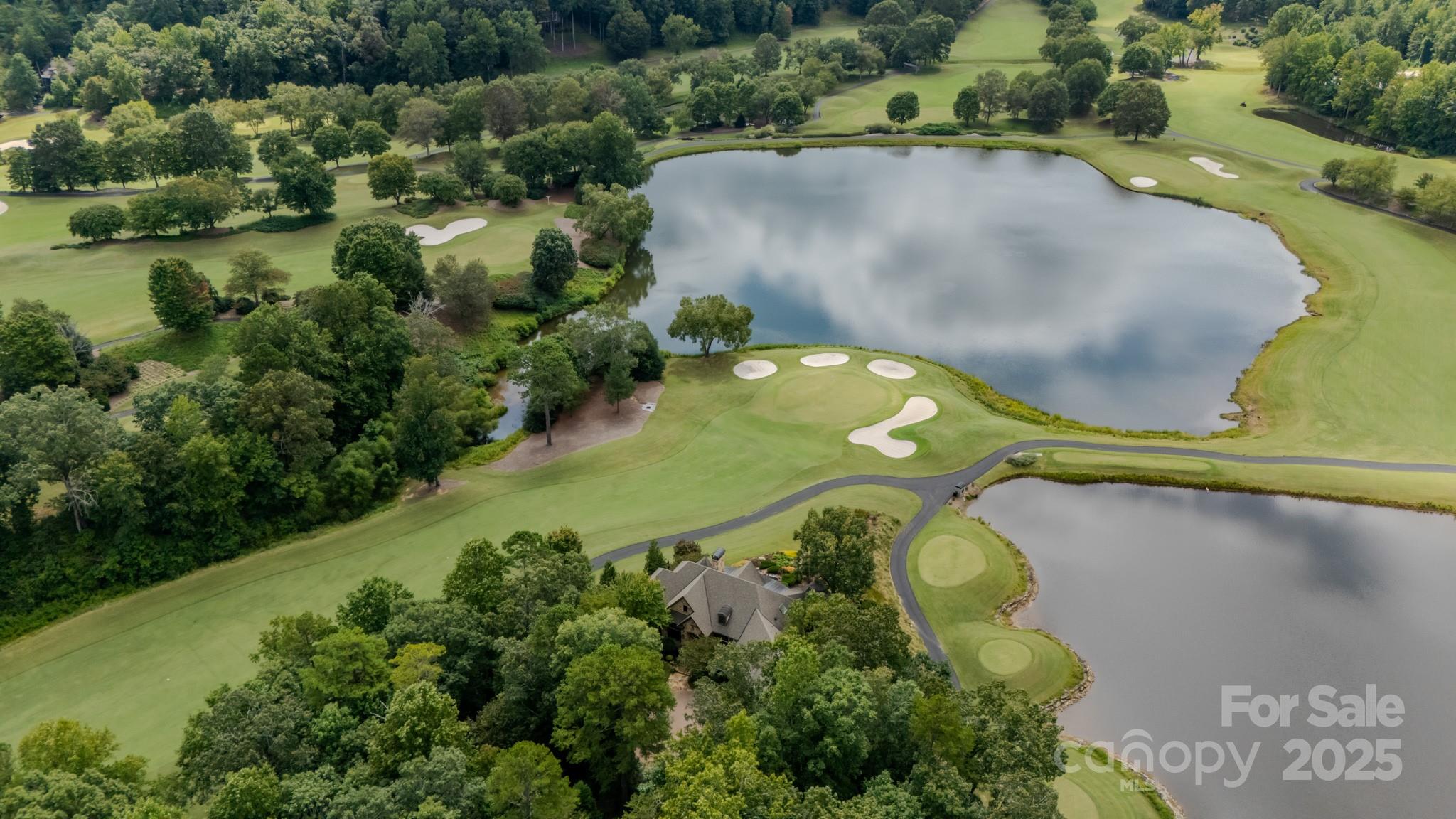 15 Water View Court — Travelers Rest