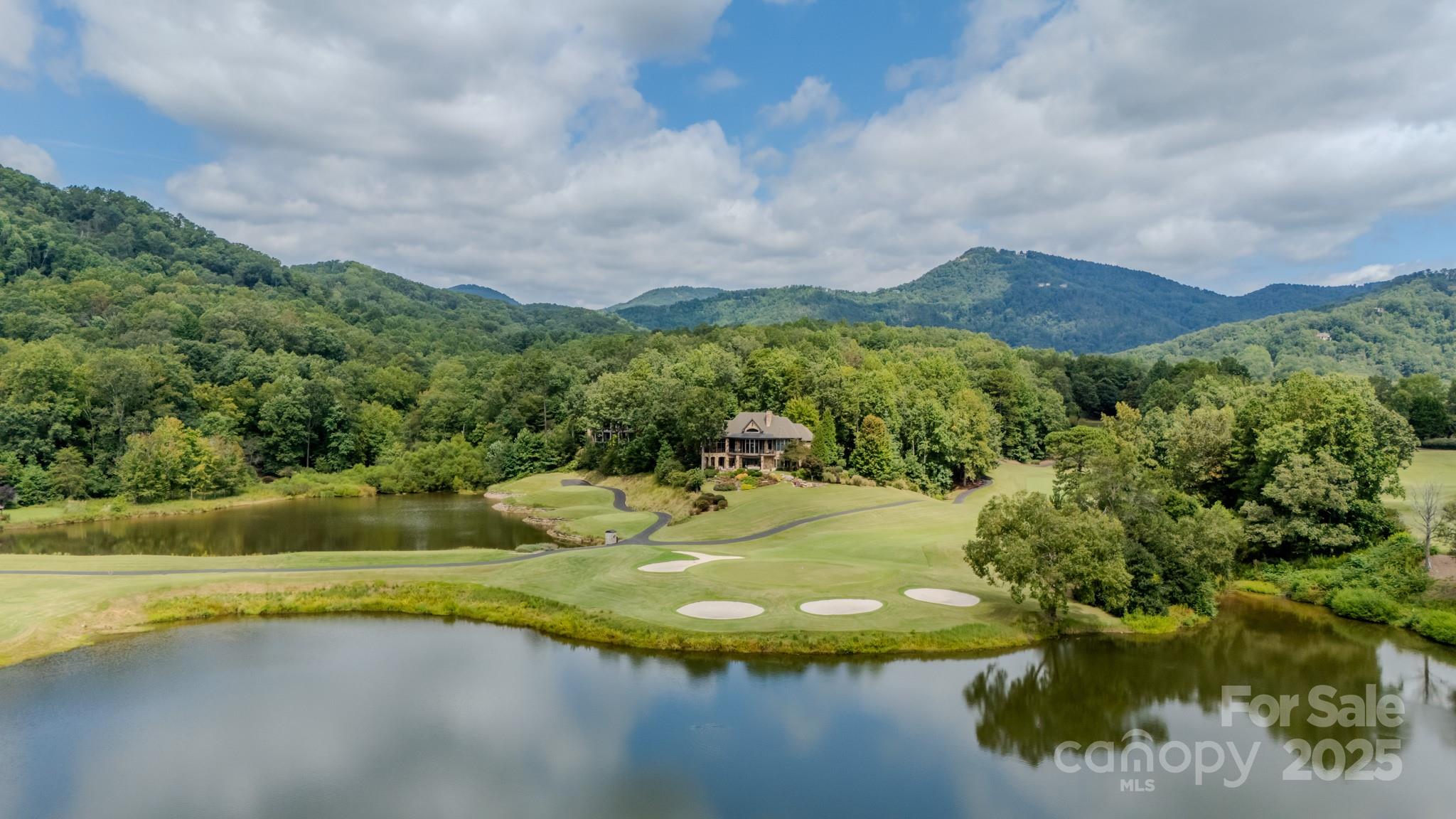 15 Water View Court — Travelers Rest