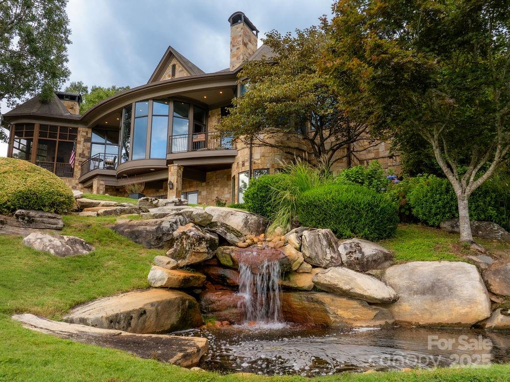 15 Water View Court — Travelers Rest