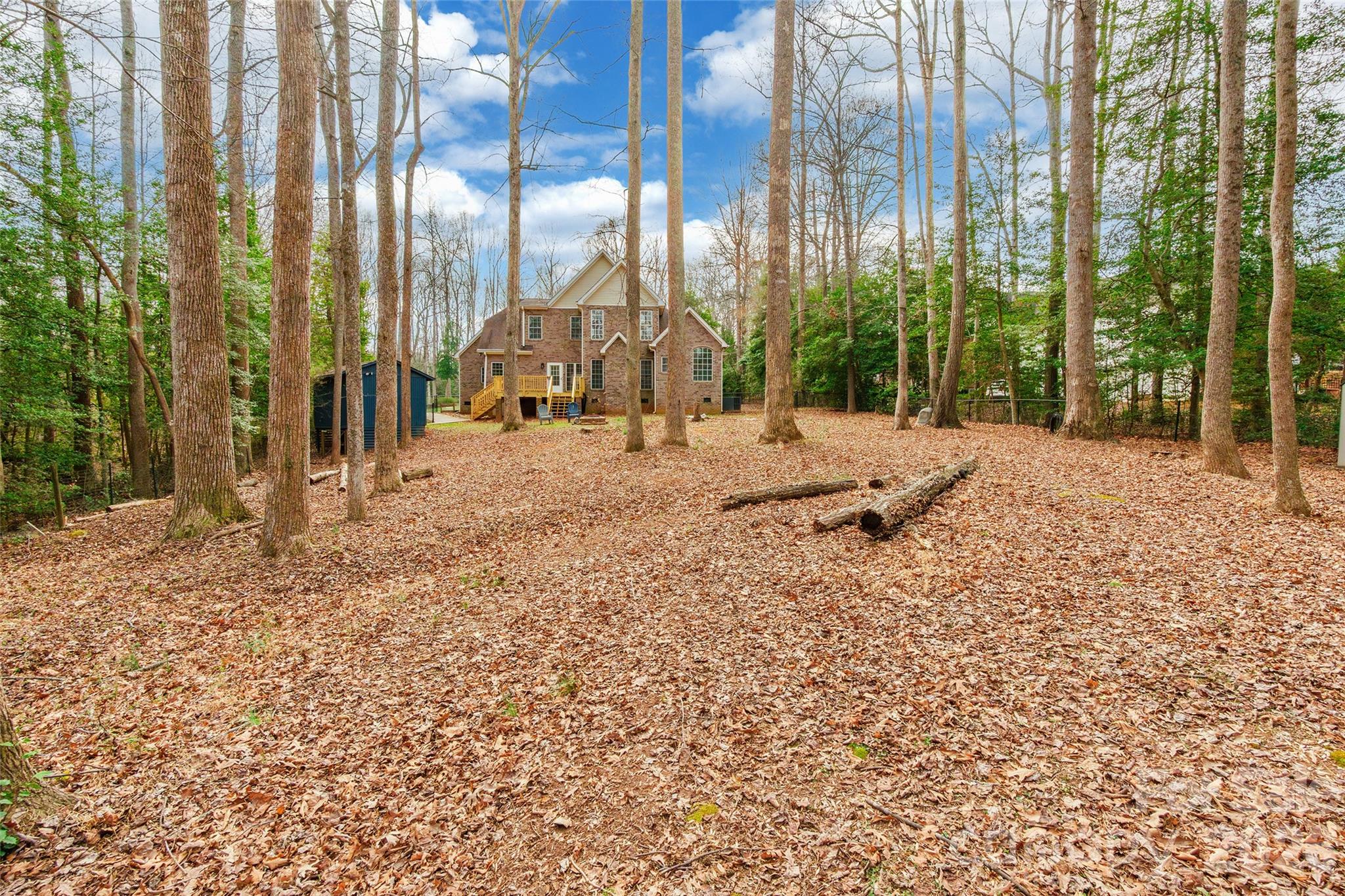 321 Forbes Court — Clover