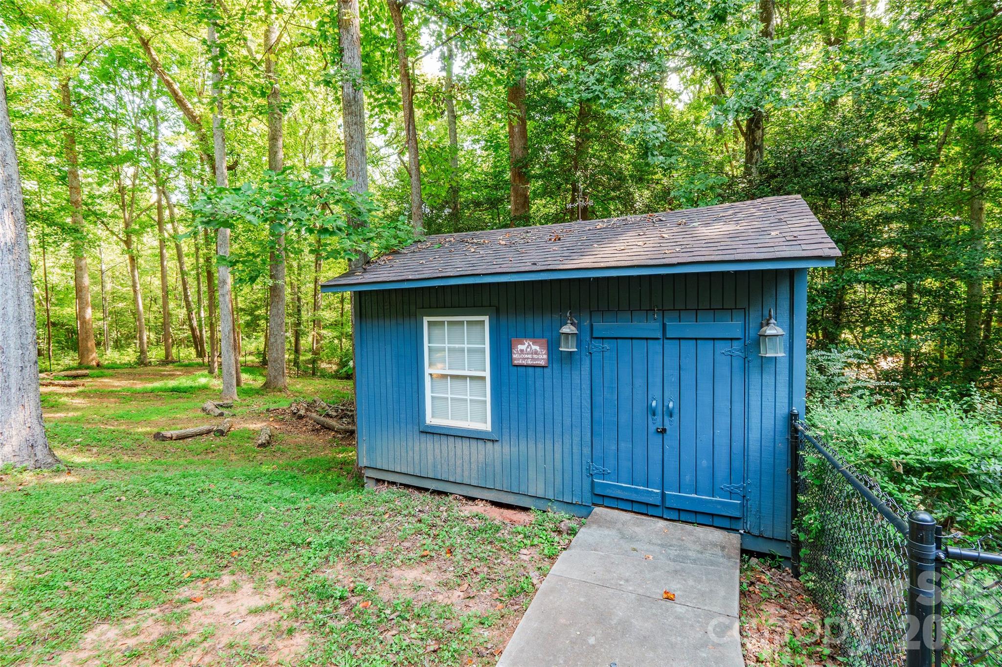 321 Forbes Court — Clover