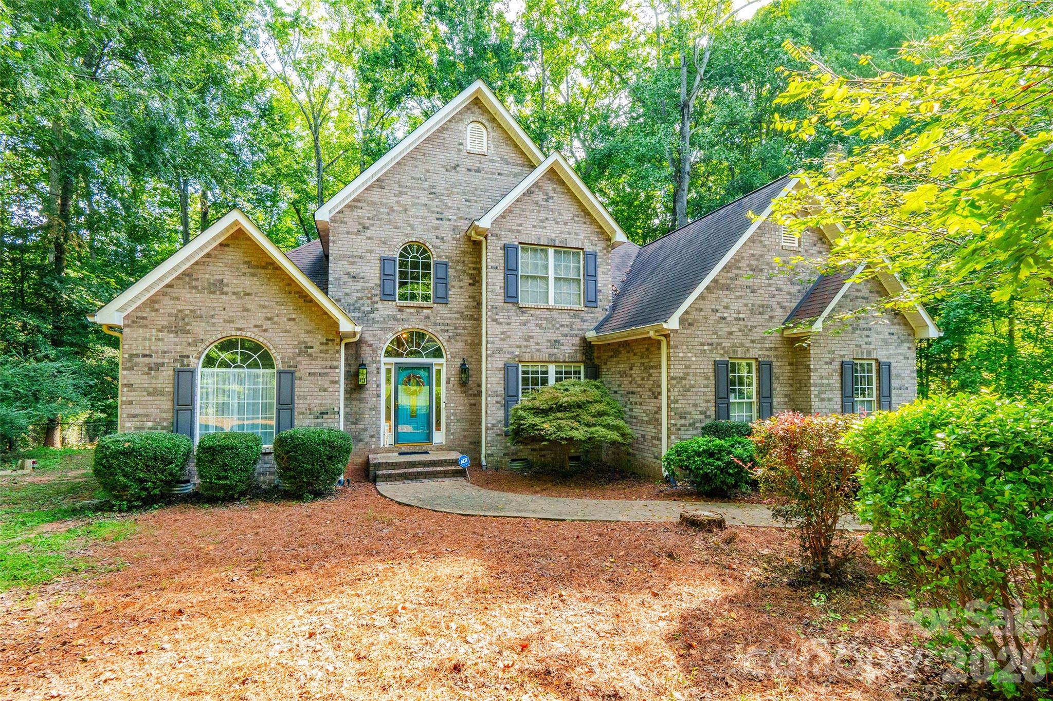 321 Forbes Court — Clover