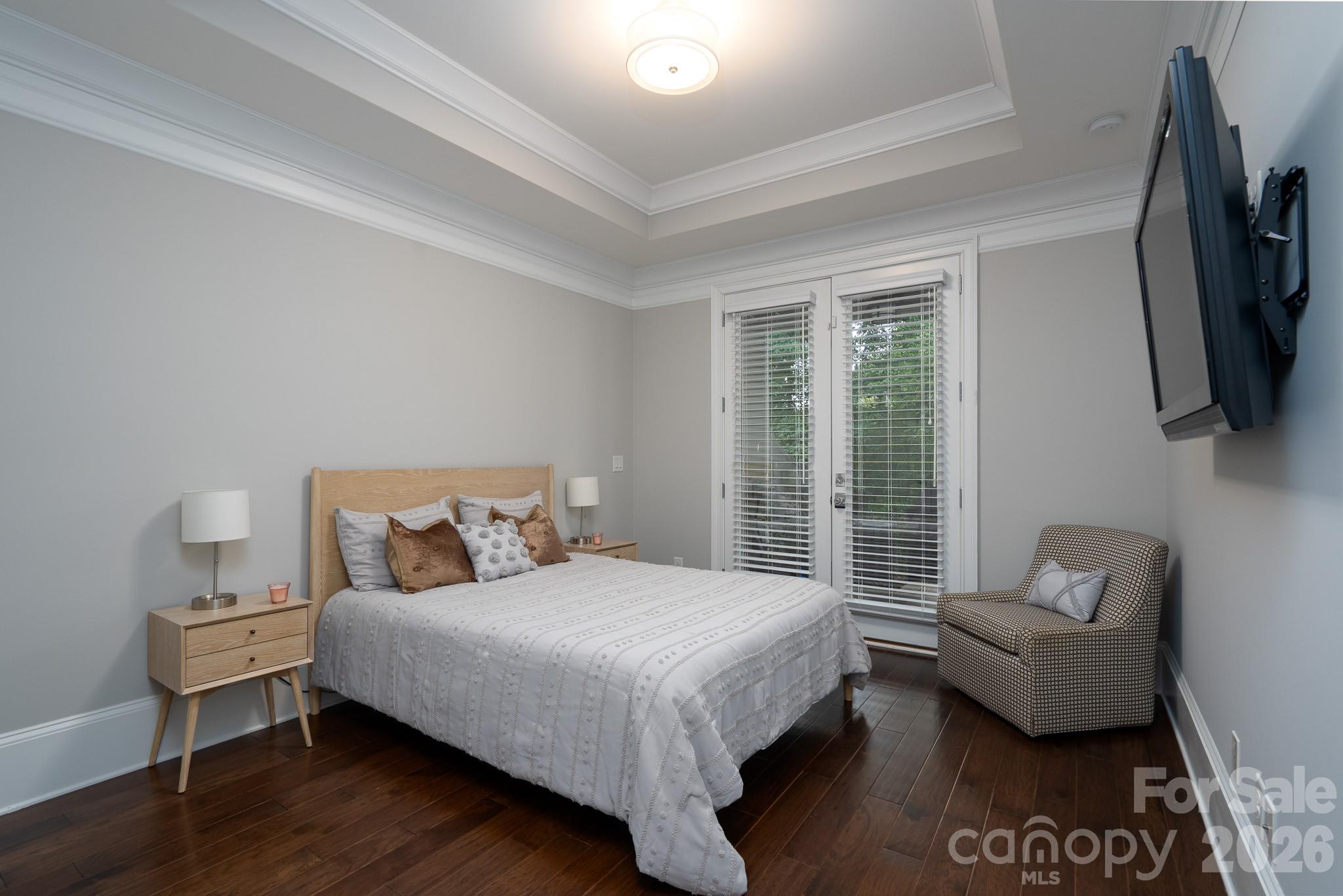 5041 Vernet Lane — Charlotte