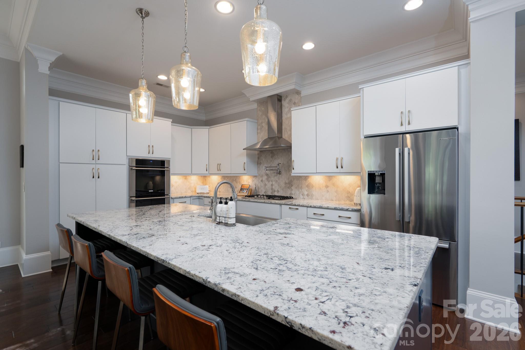5041 Vernet Lane — Charlotte