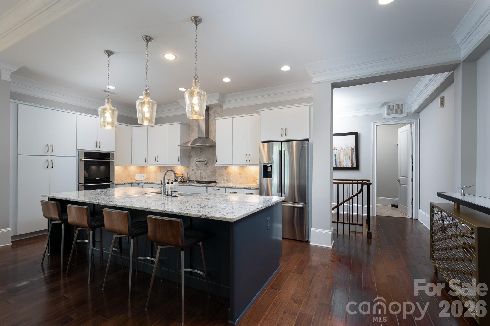 5041 Vernet Lane — Charlotte