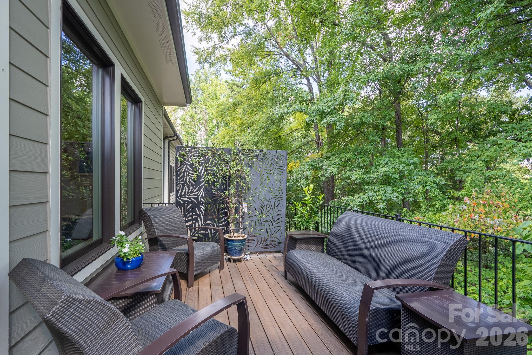 5041 Vernet Lane — Charlotte