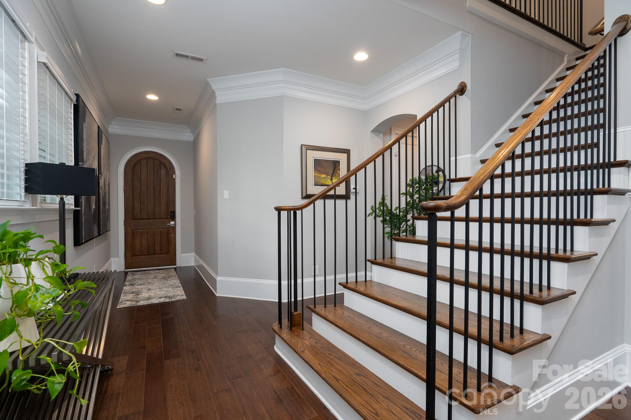 5041 Vernet Lane — Charlotte