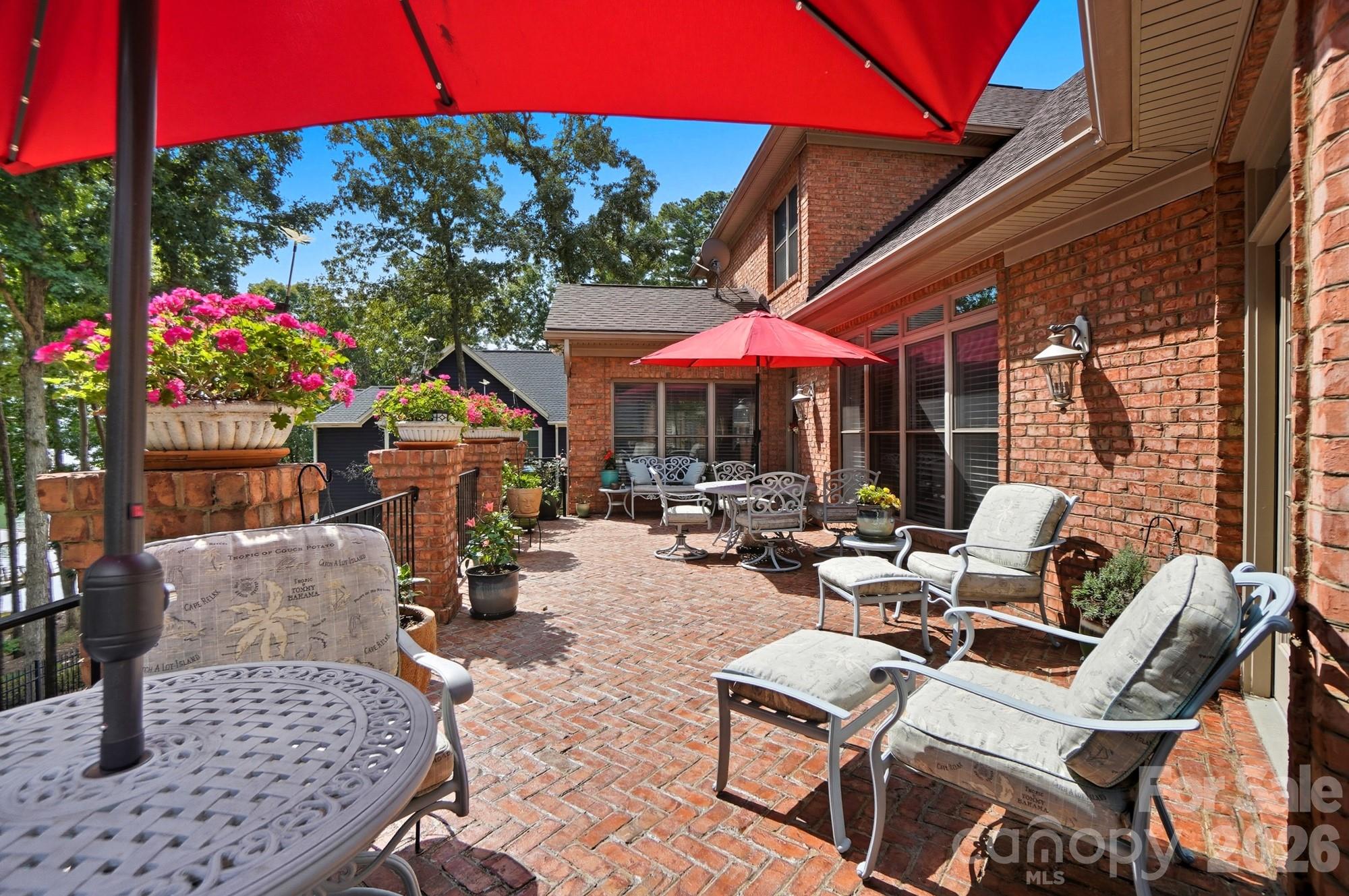 107 Nautilus Court — Troutman