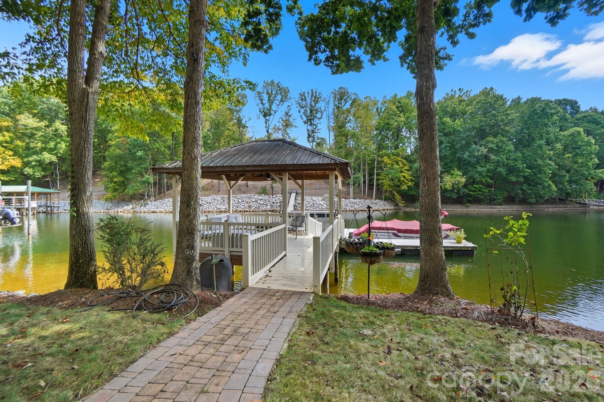 107 Nautilus Court — Troutman