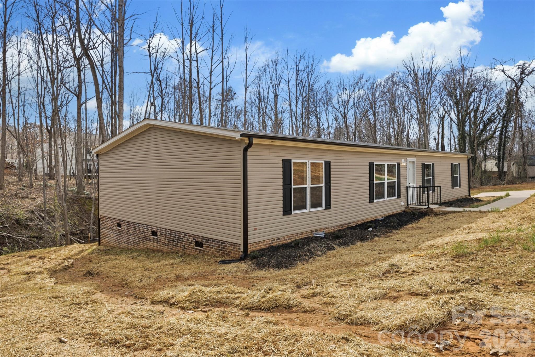 138 Key West Lane — Mooresville