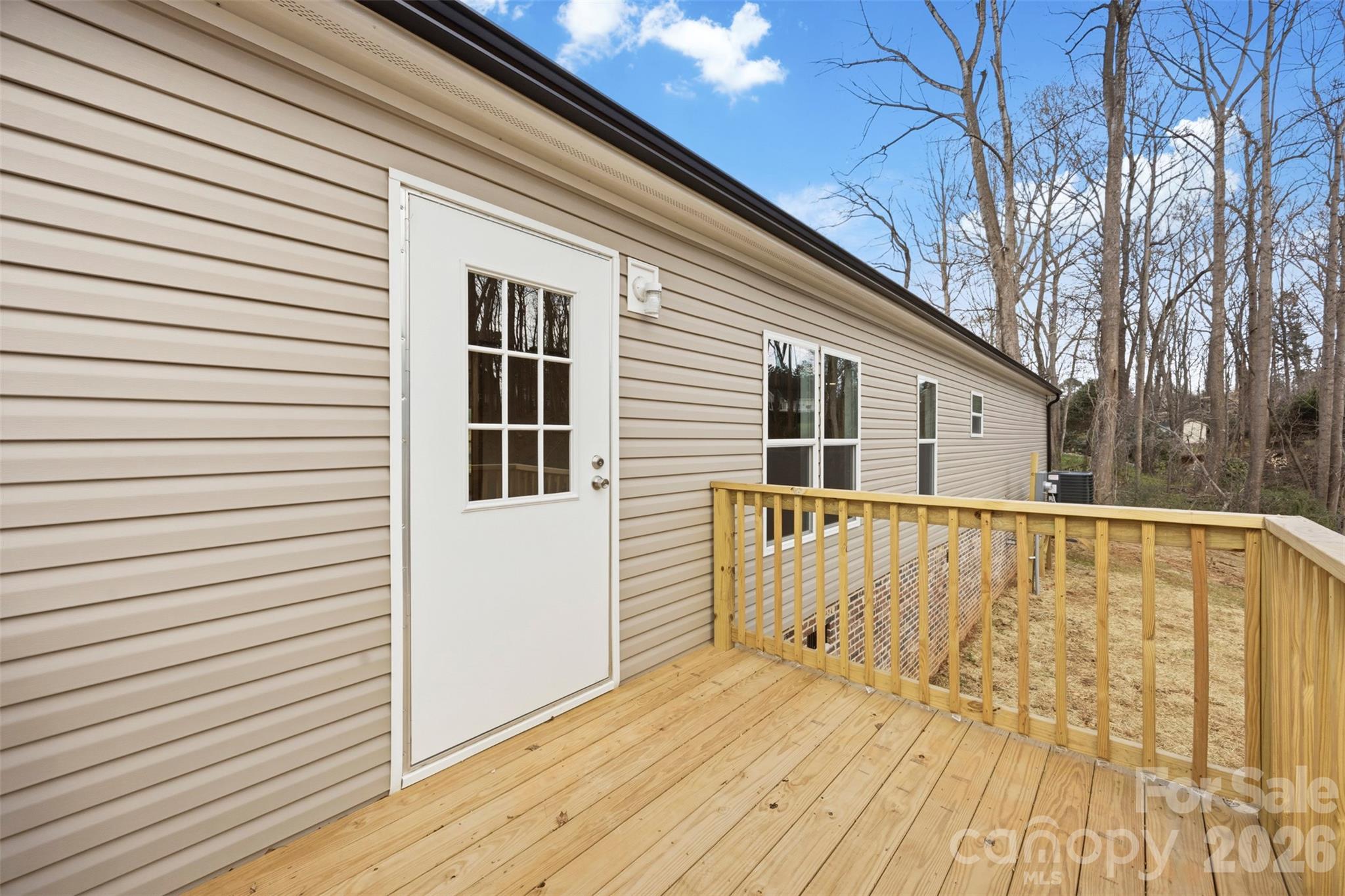138 Key West Lane — Mooresville