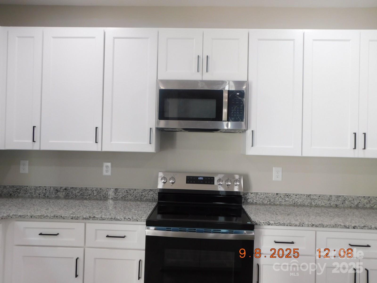 3510 Meadow Glen Court — Clemmons