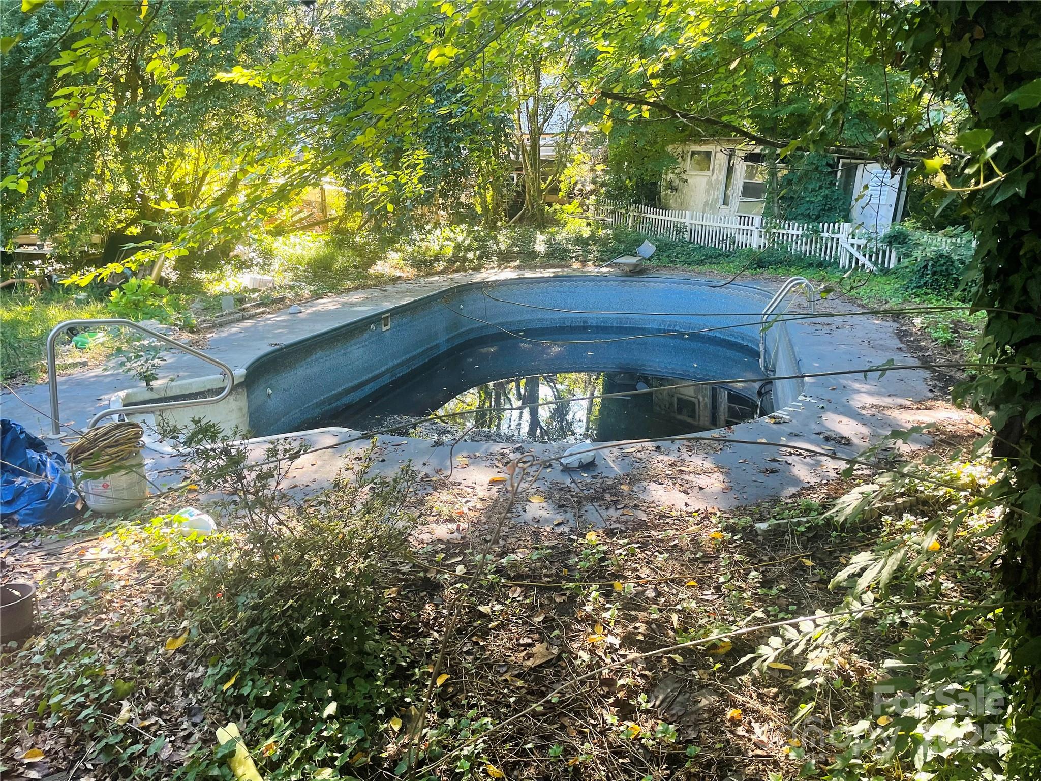137 Gondola Road — Mooresville