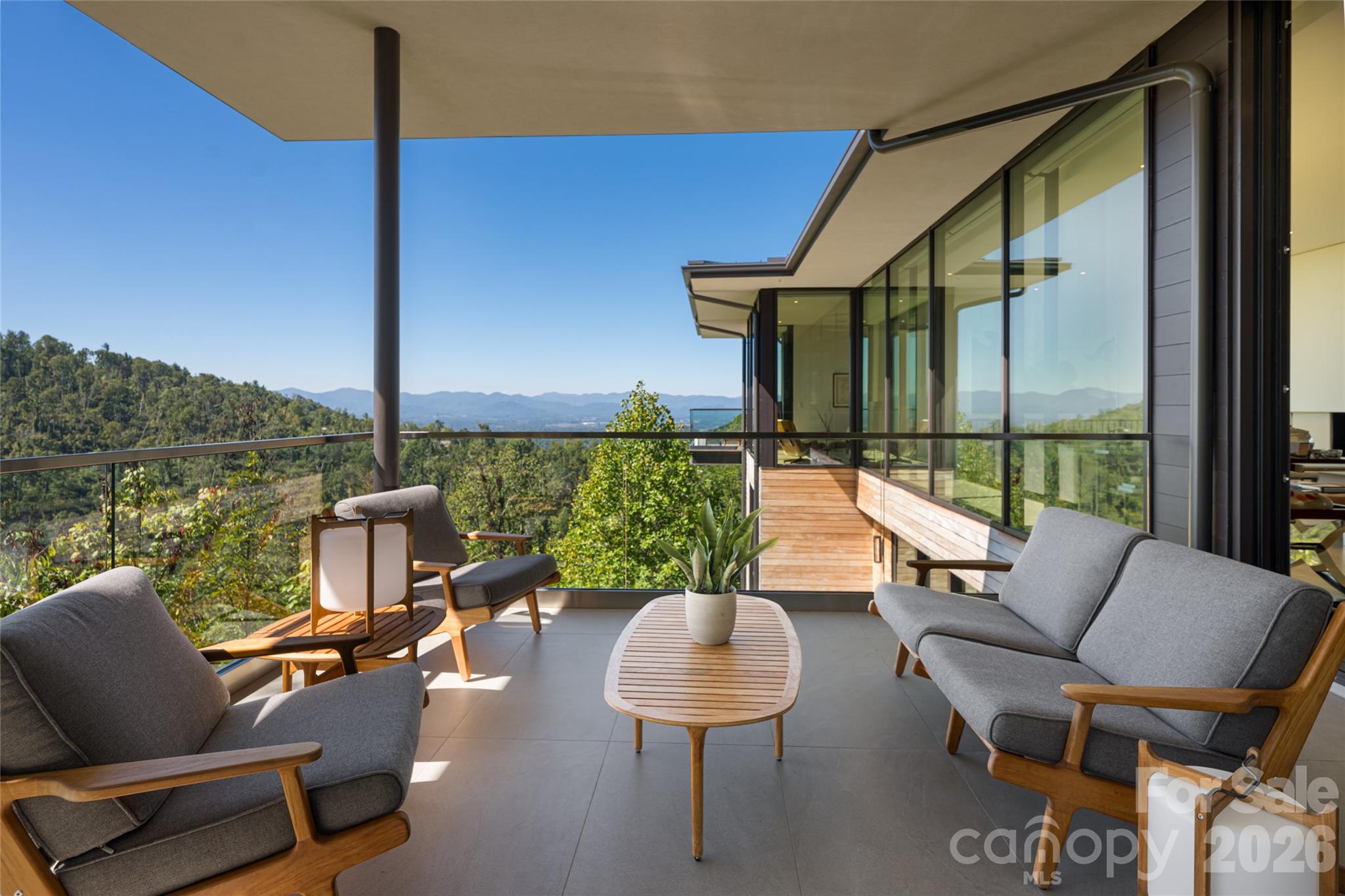 353 Retreat Ridge Way — Asheville