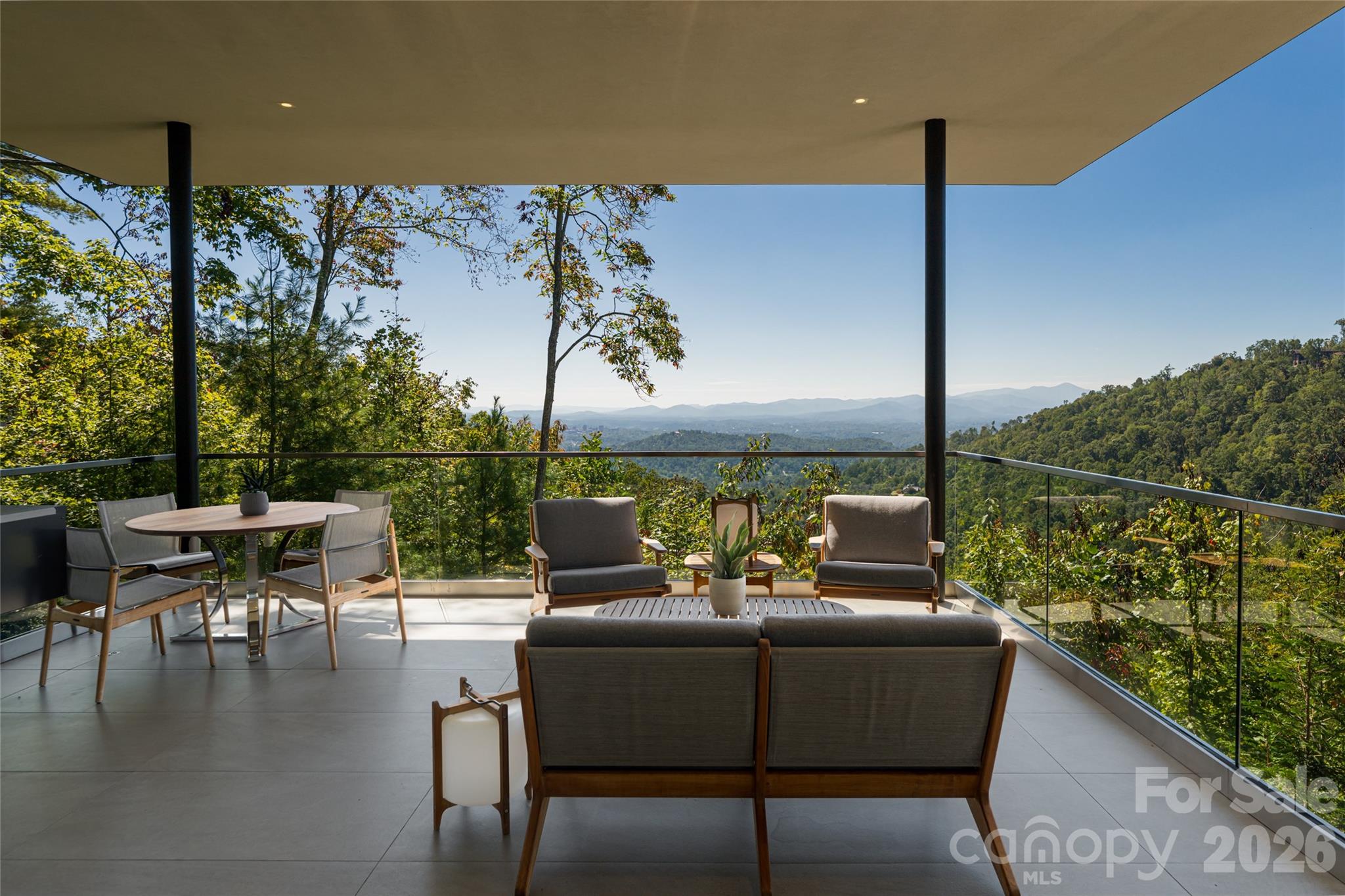 353 Retreat Ridge Way — Asheville