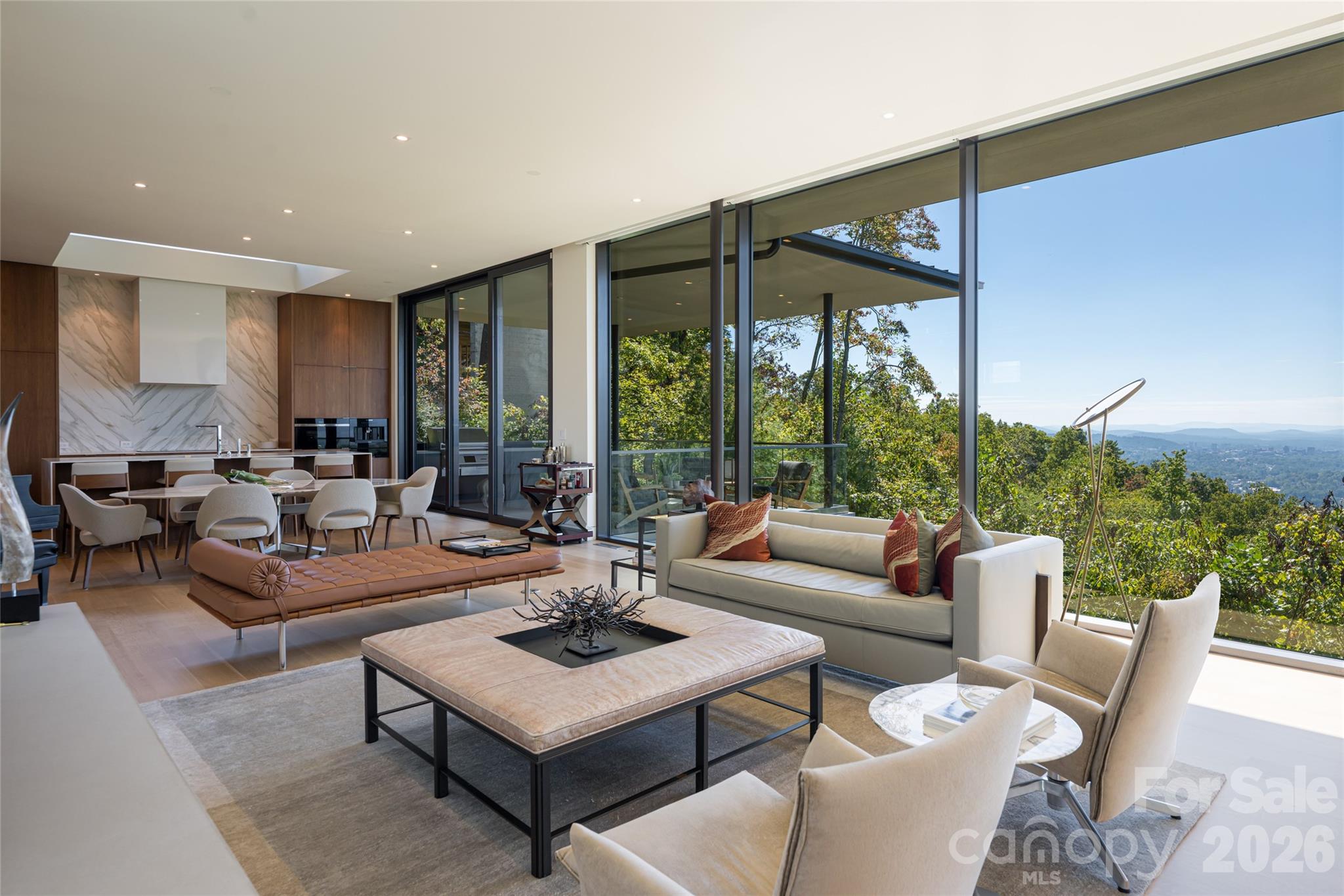 353 Retreat Ridge Way — Asheville