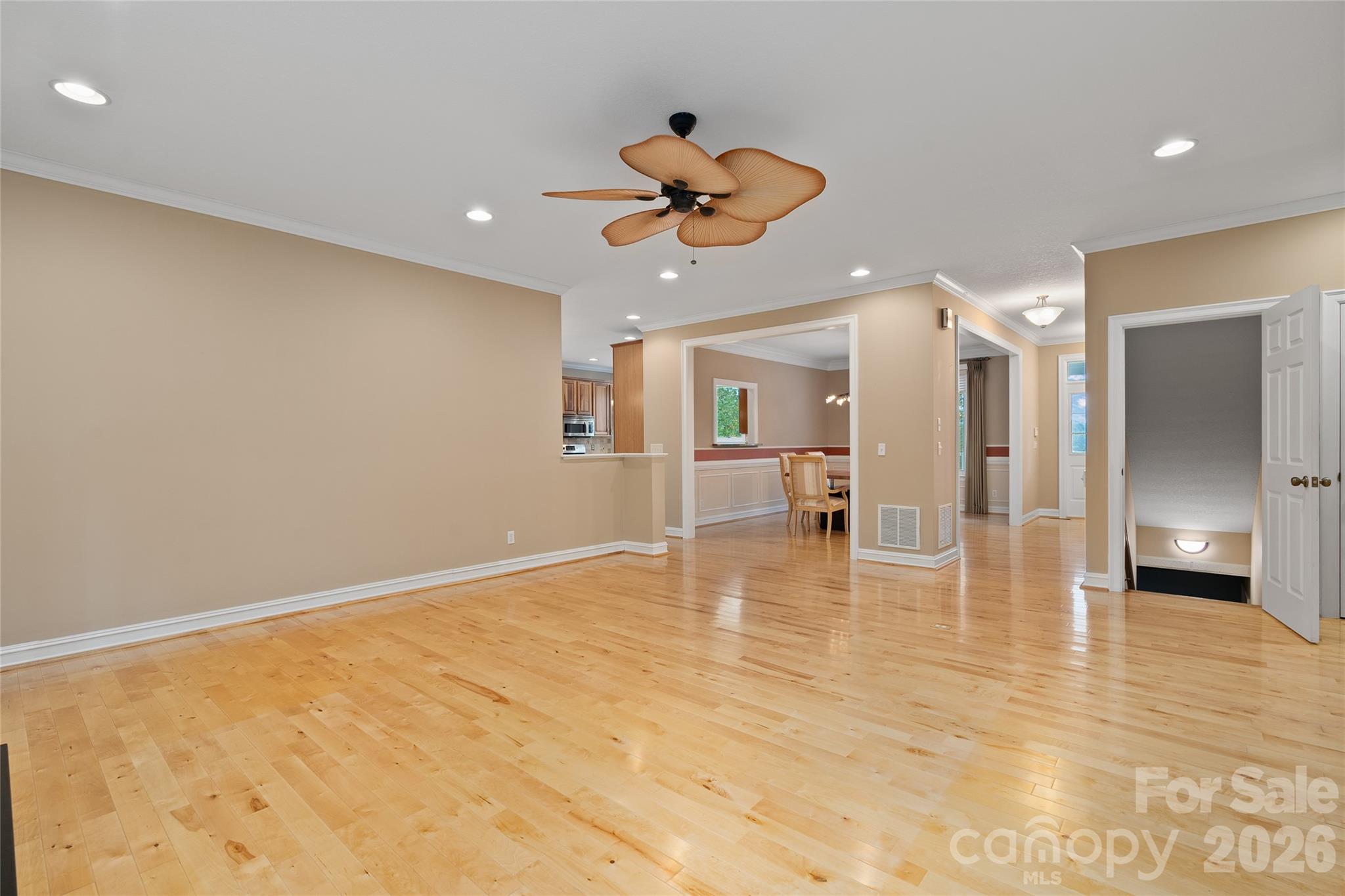 23 Clear Vista Drive — Asheville