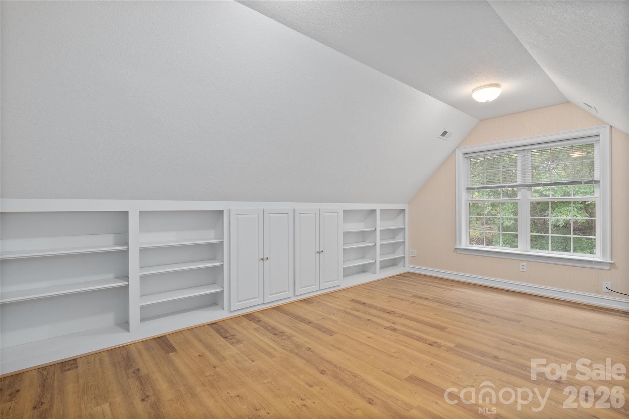 23 Clear Vista Drive — Asheville