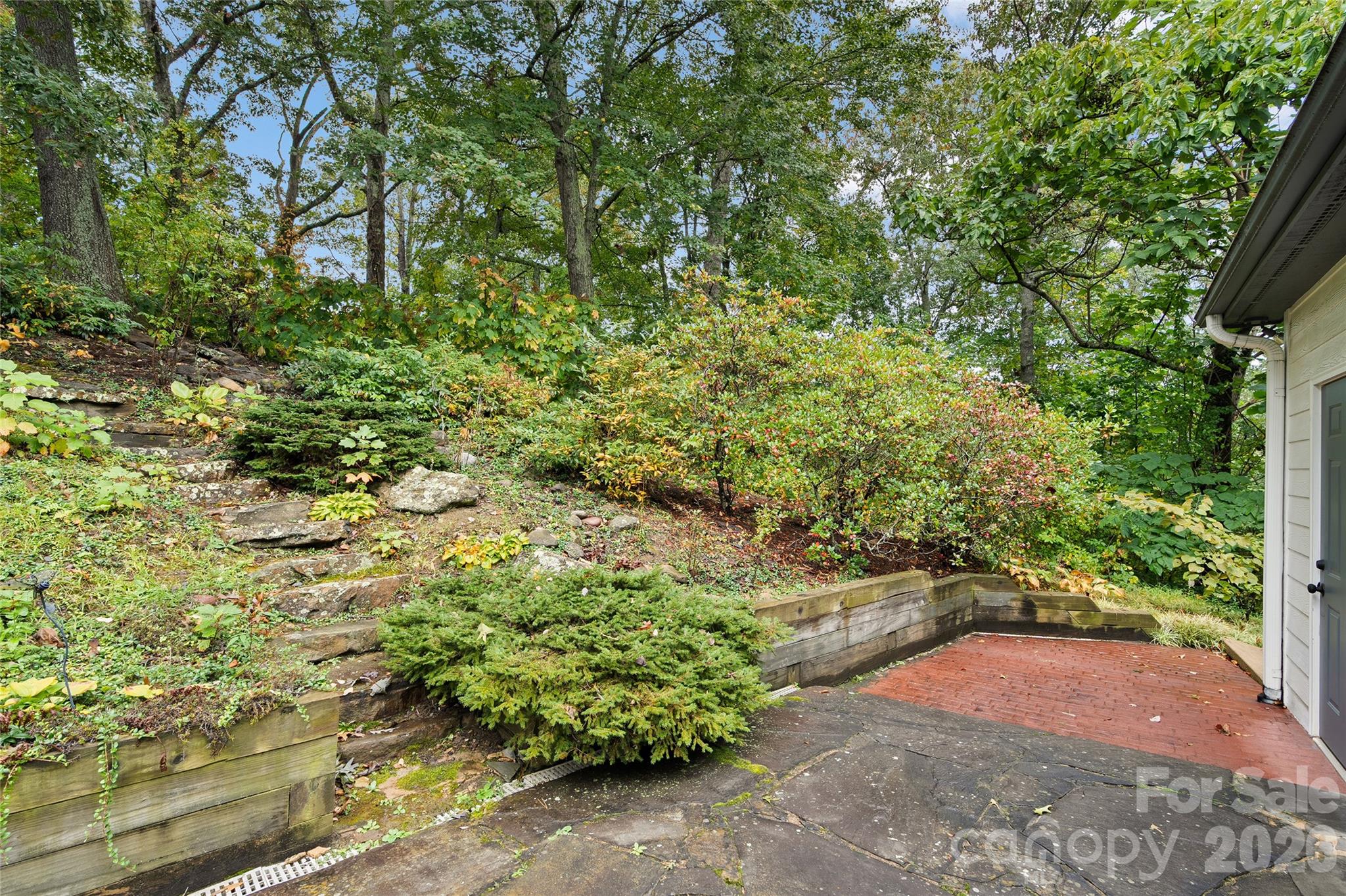 23 Clear Vista Drive — Asheville