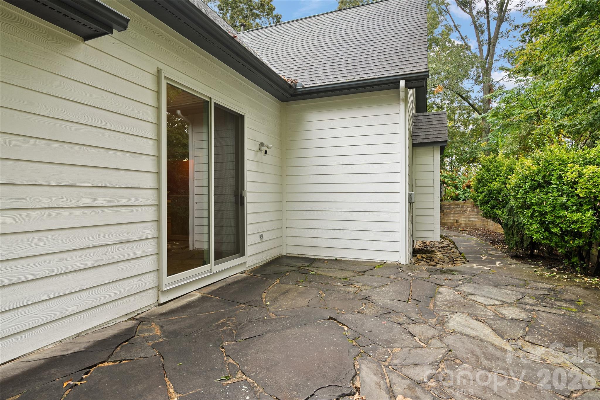 23 Clear Vista Drive — Asheville