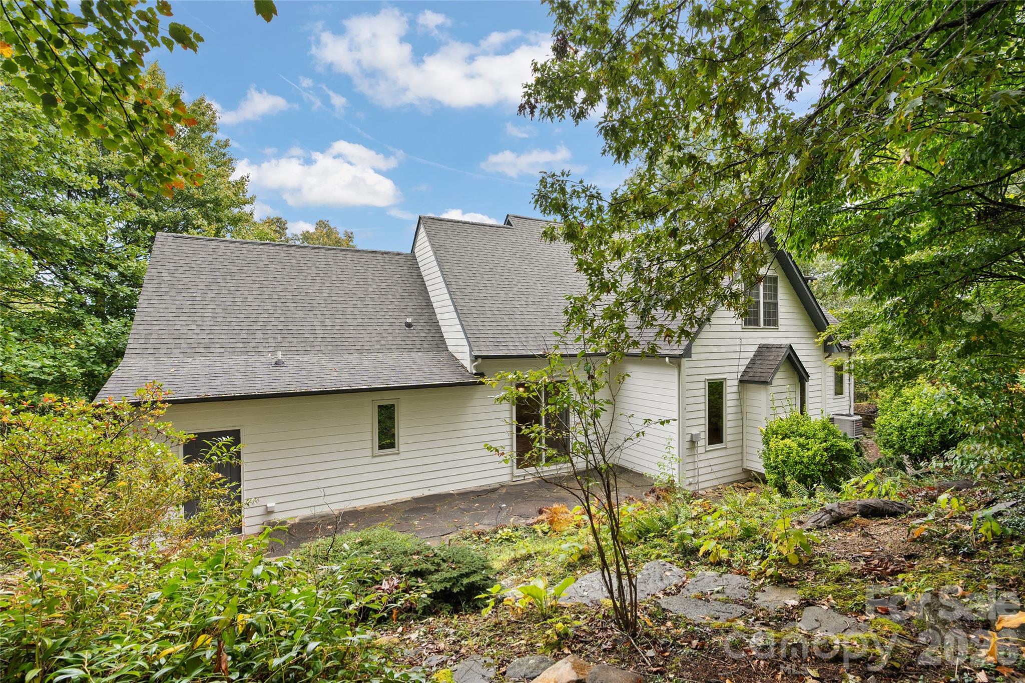 23 Clear Vista Drive — Asheville