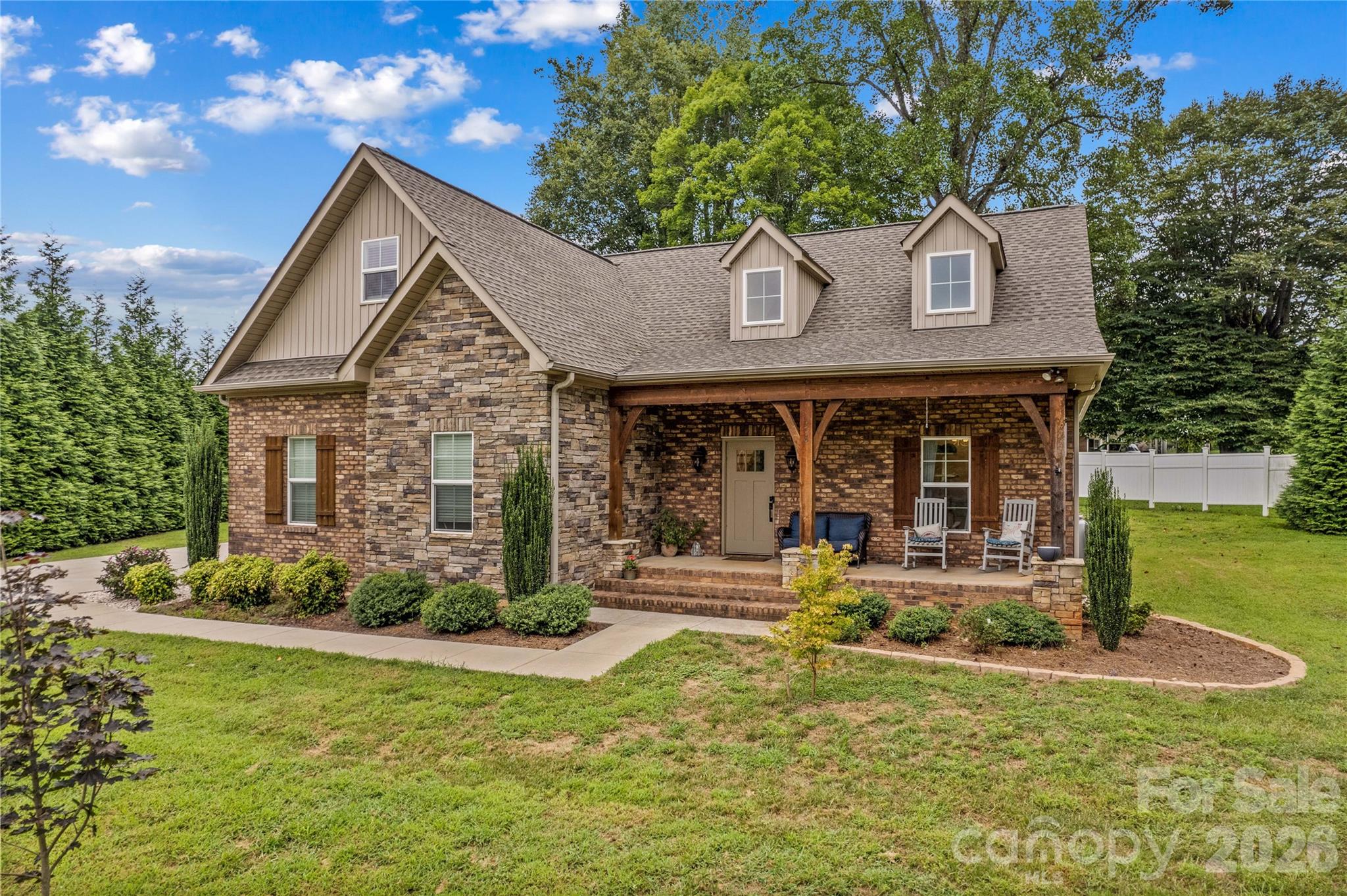 178 Nellwood Court — Mocksville