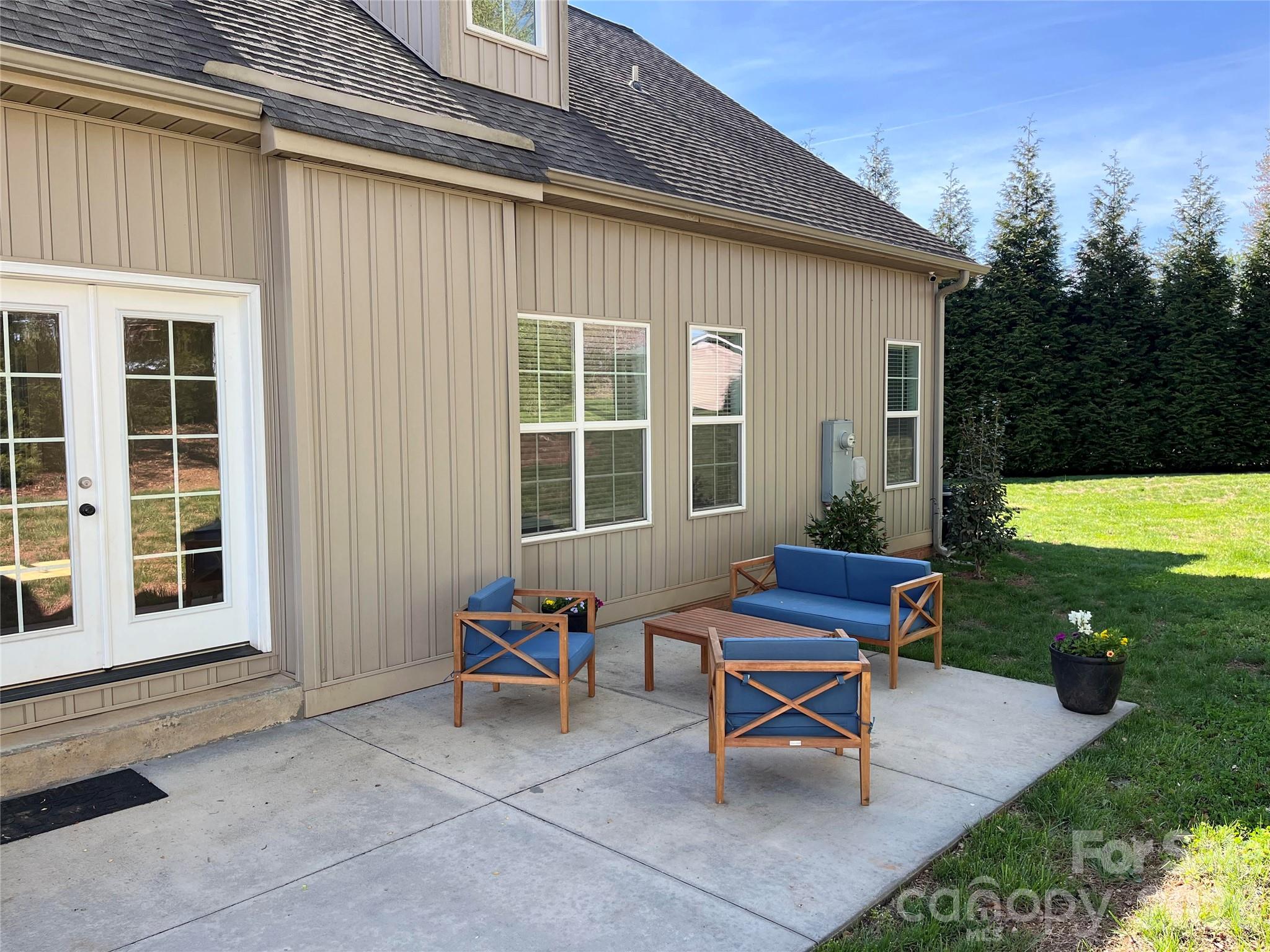 178 Nellwood Court — Mocksville