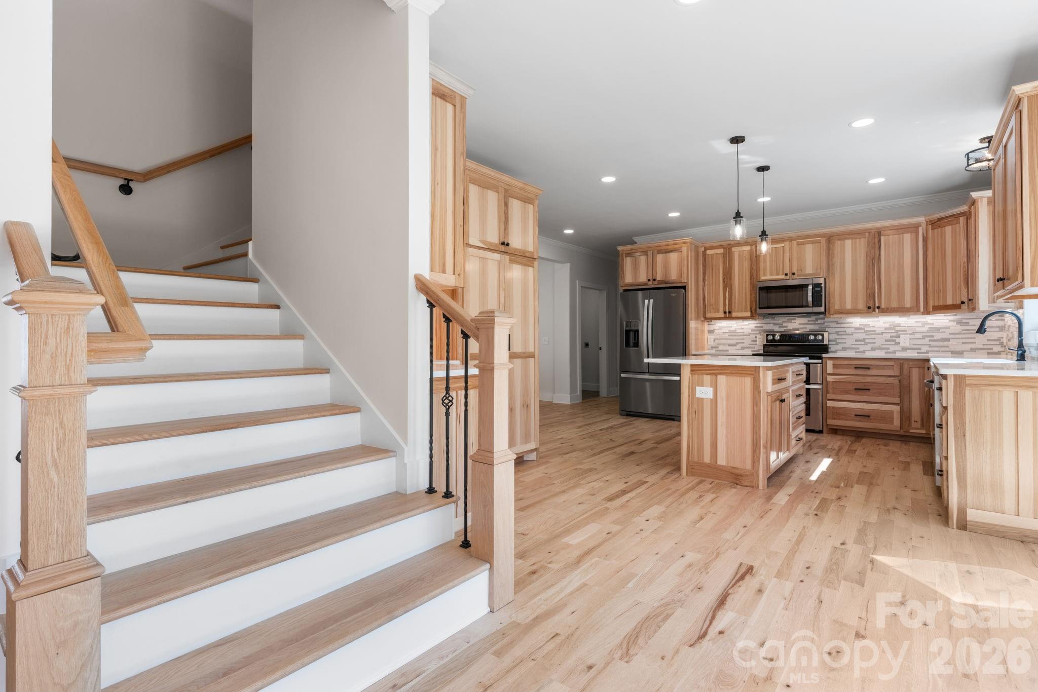 2366 W Paradise Harbor Drive — Connelly Springs