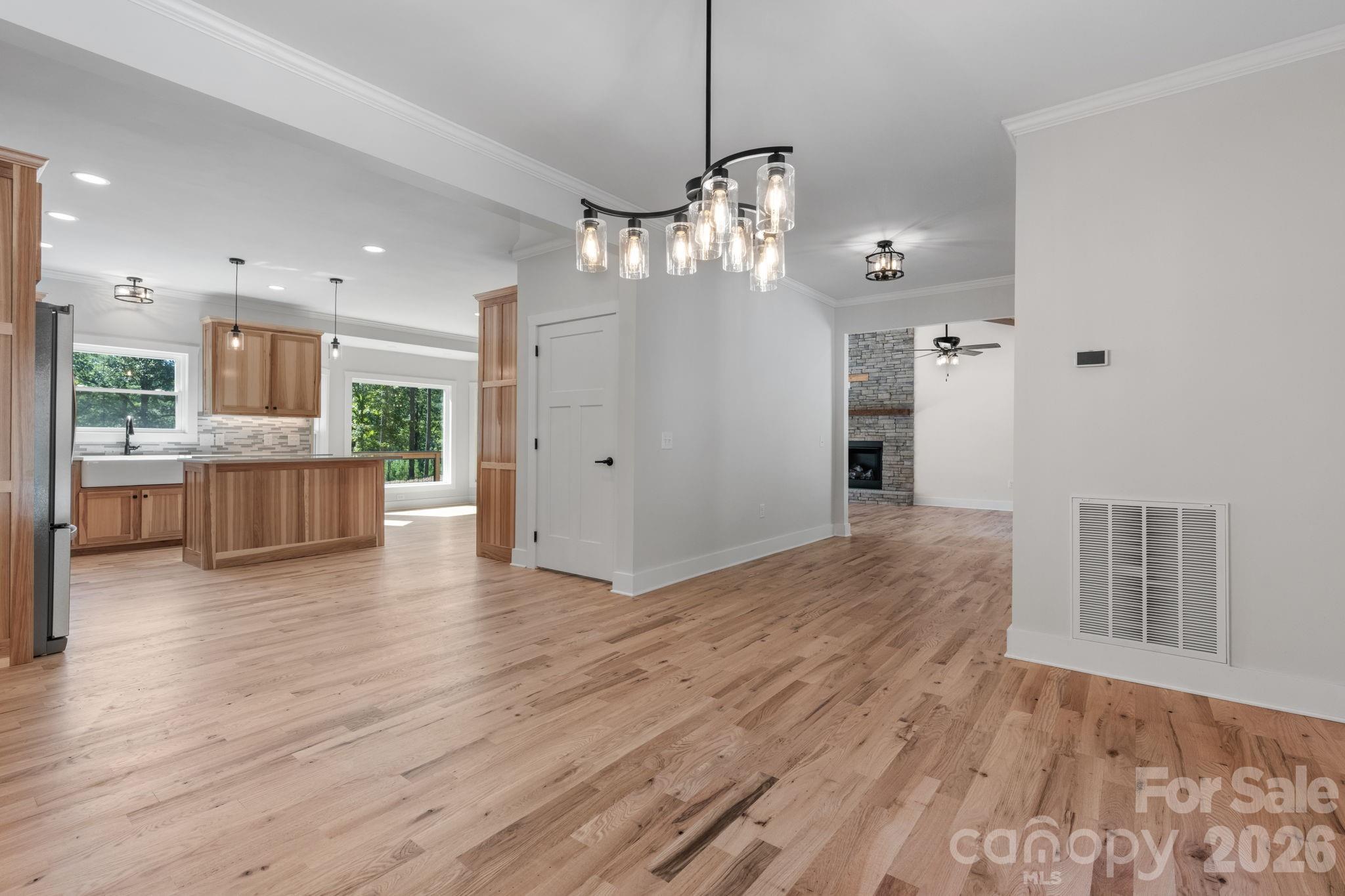 2366 W Paradise Harbor Drive — Connelly Springs