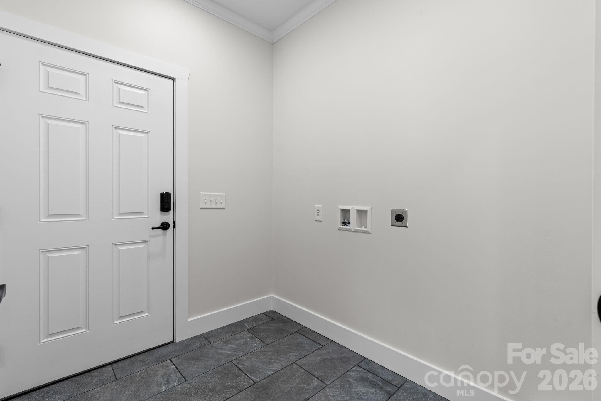 2366 W Paradise Harbor Drive — Connelly Springs