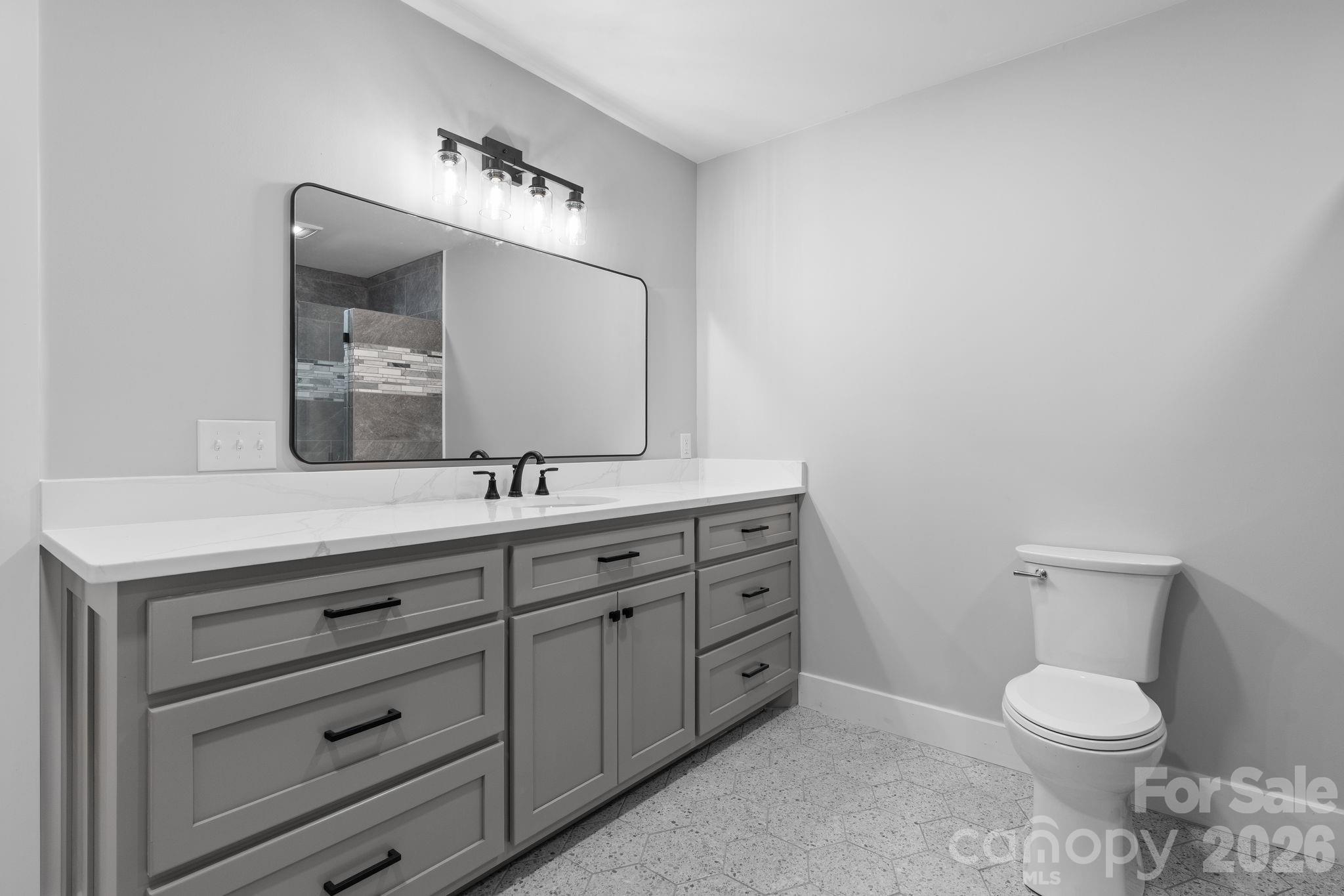 2366 W Paradise Harbor Drive — Connelly Springs