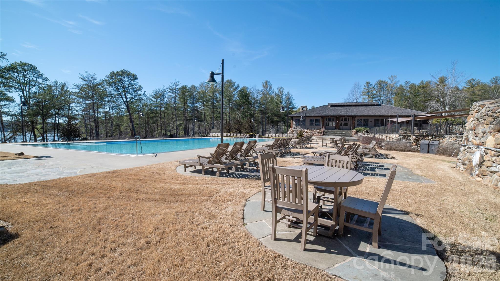 4064 Dense Acre Trail — Nebo