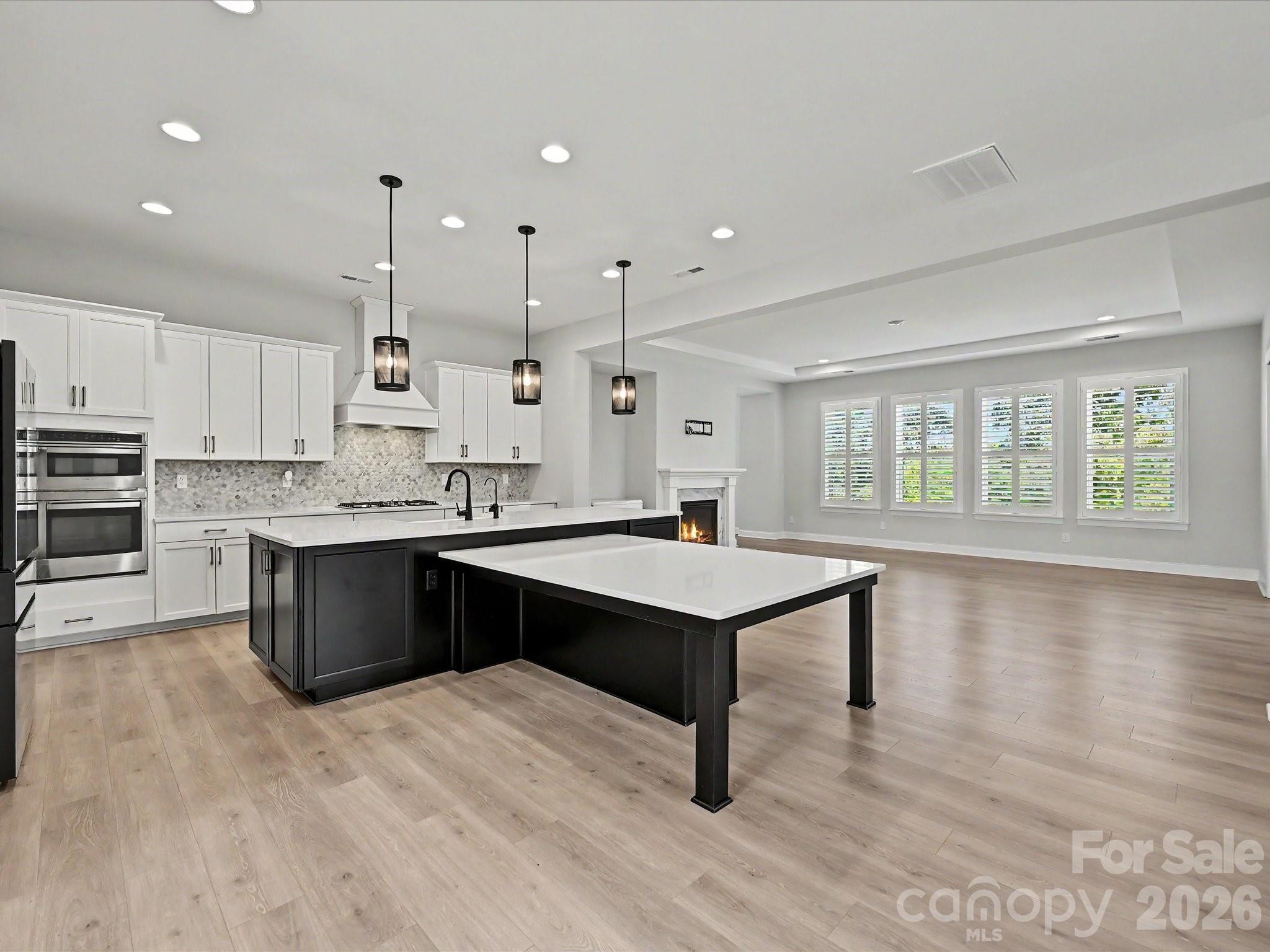 315 W Waterlynn Road — Mooresville
