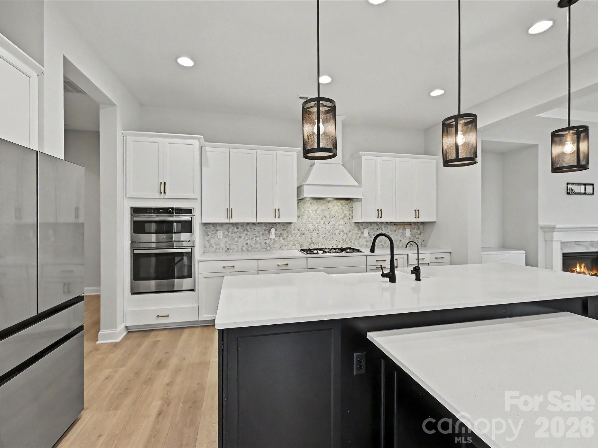 315 W Waterlynn Road — Mooresville