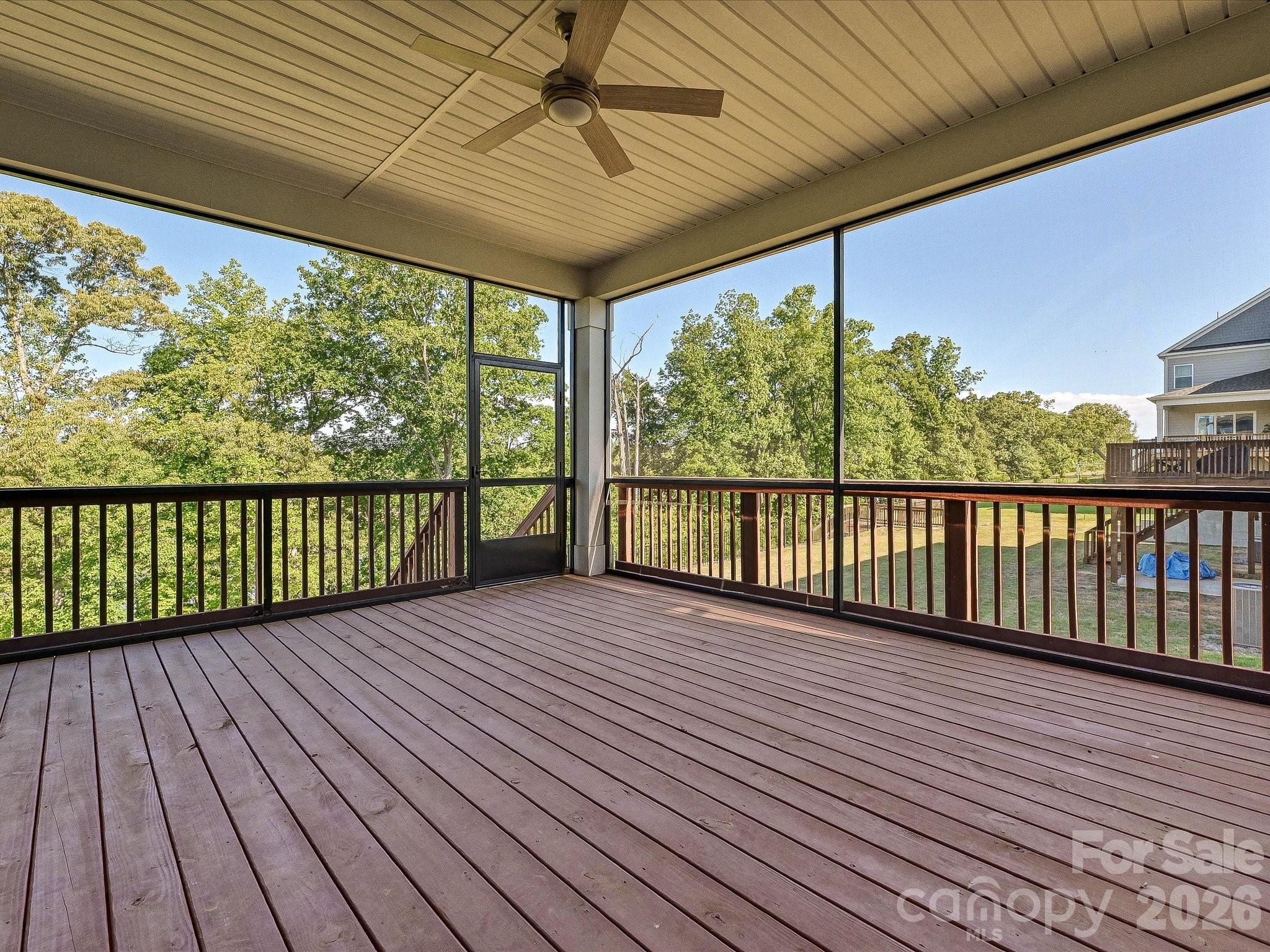 315 W Waterlynn Road — Mooresville