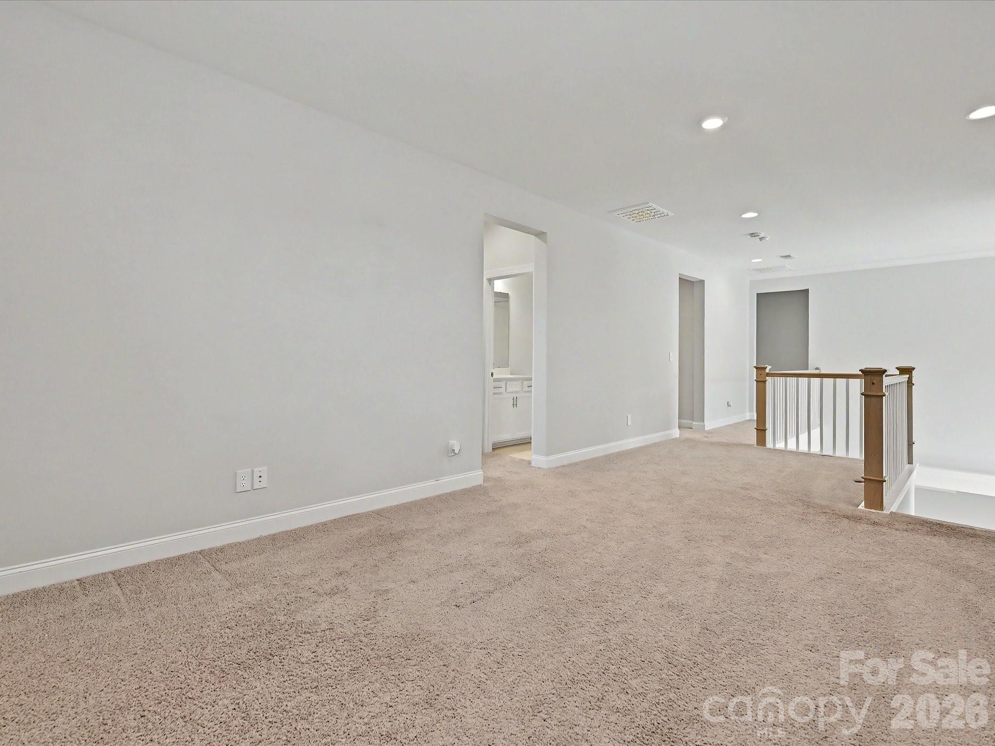 315 W Waterlynn Road — Mooresville