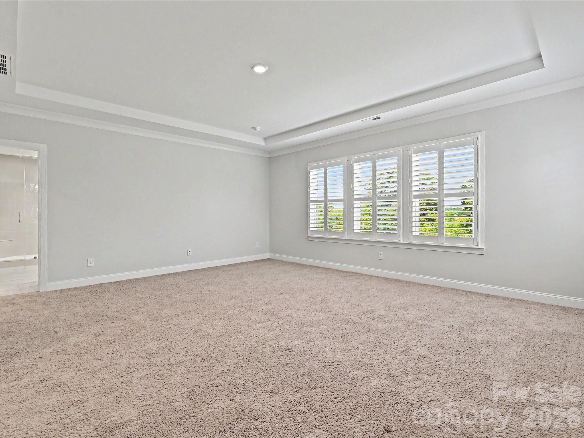315 W Waterlynn Road — Mooresville