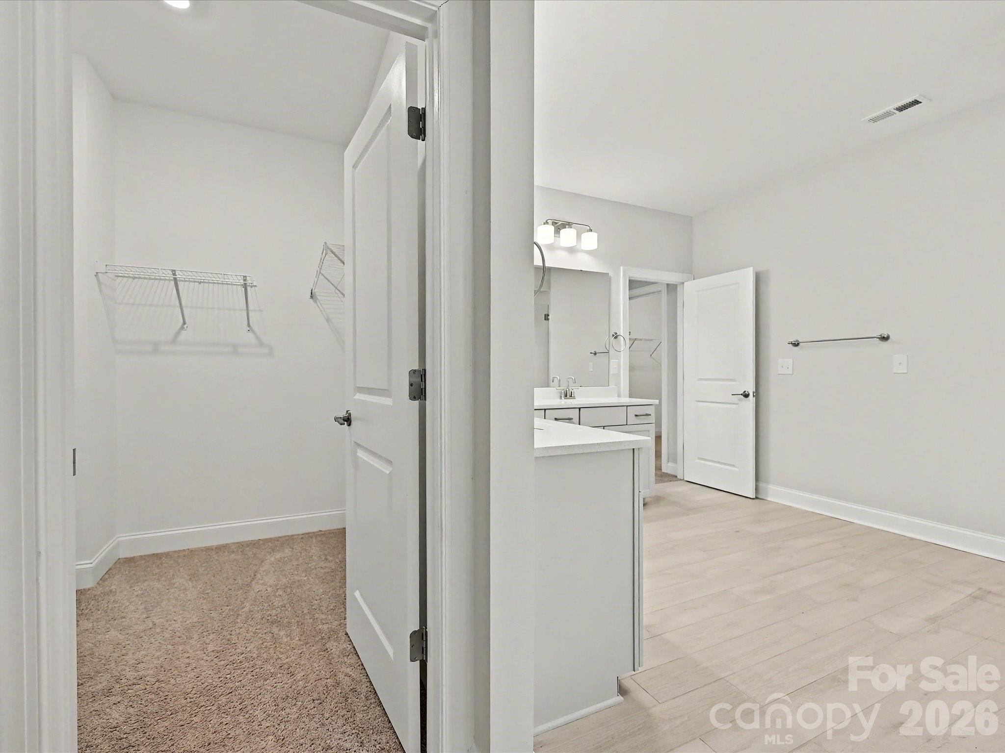 315 W Waterlynn Road — Mooresville