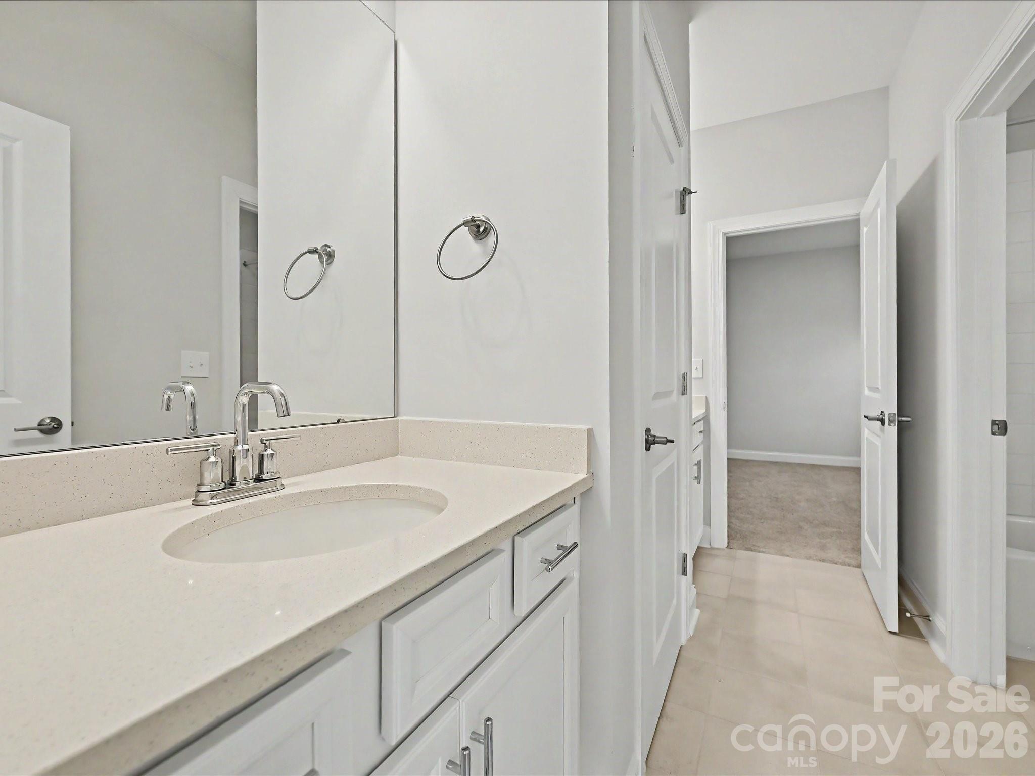 315 W Waterlynn Road — Mooresville