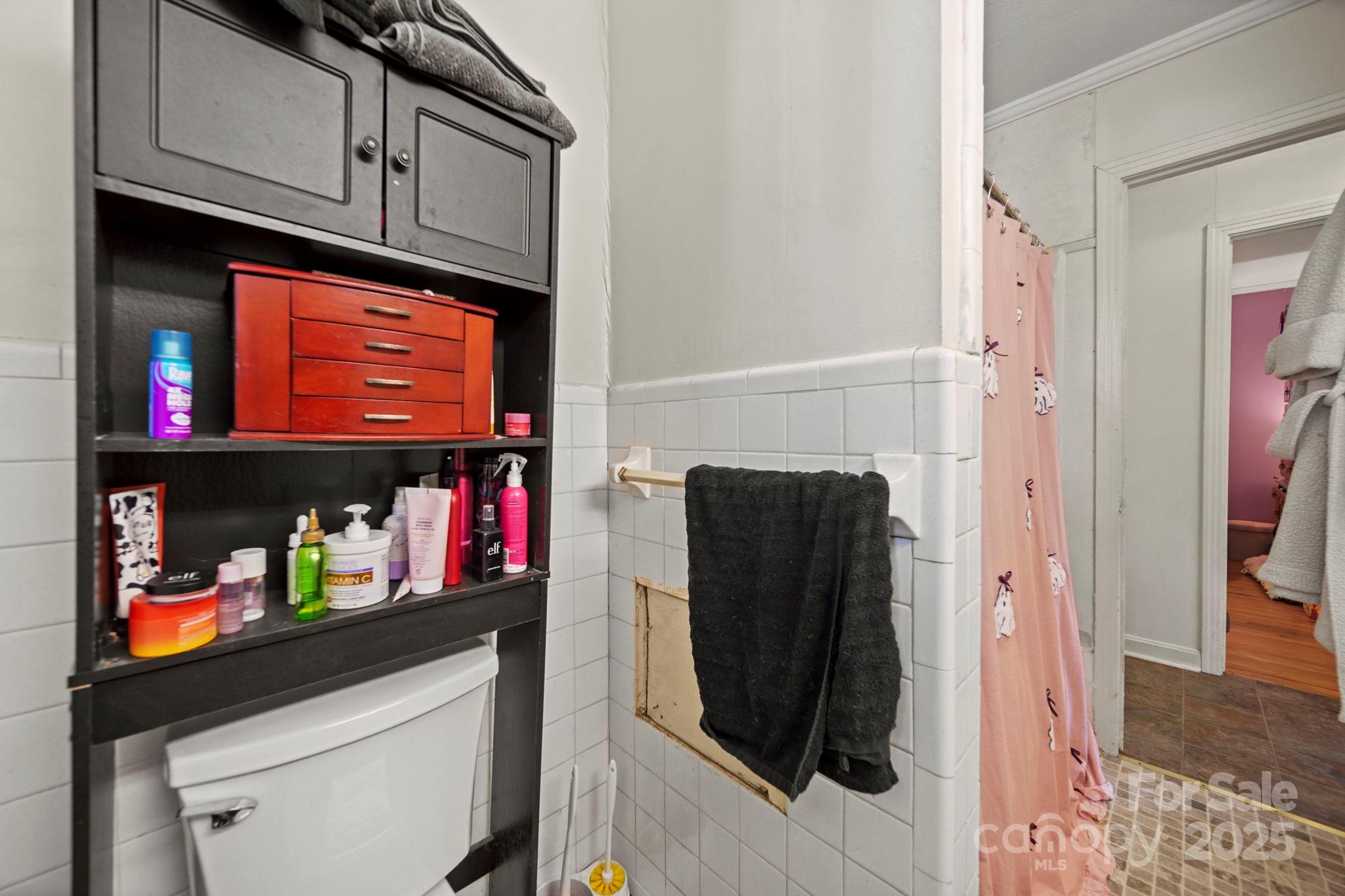 2189 Mary Street — China Grove