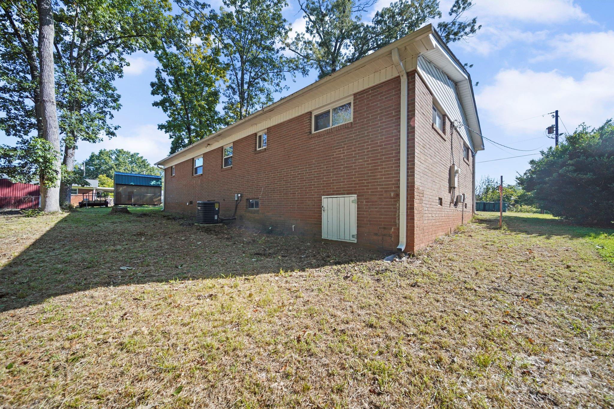 2189 Mary Street — China Grove