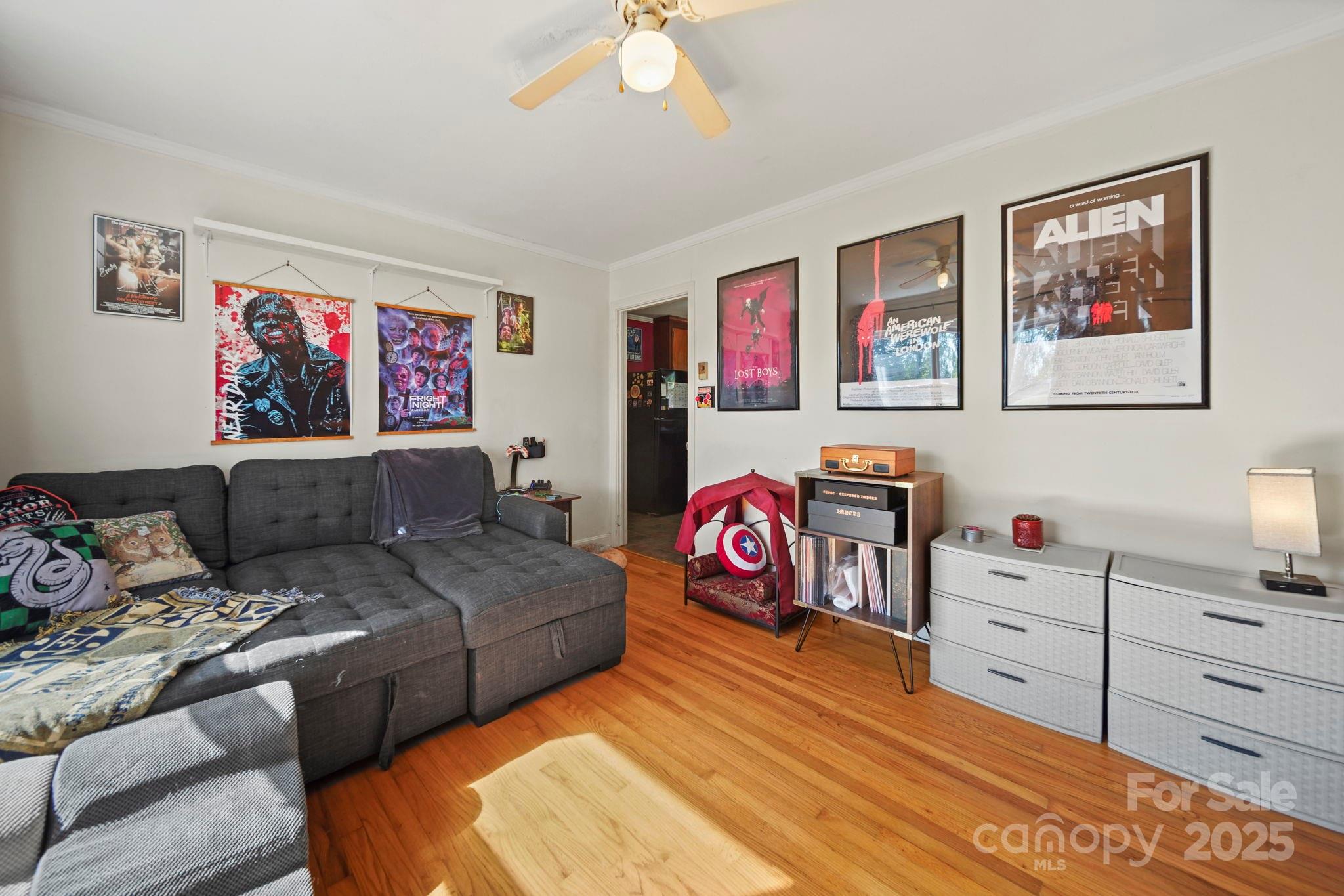 2189 Mary Street — China Grove