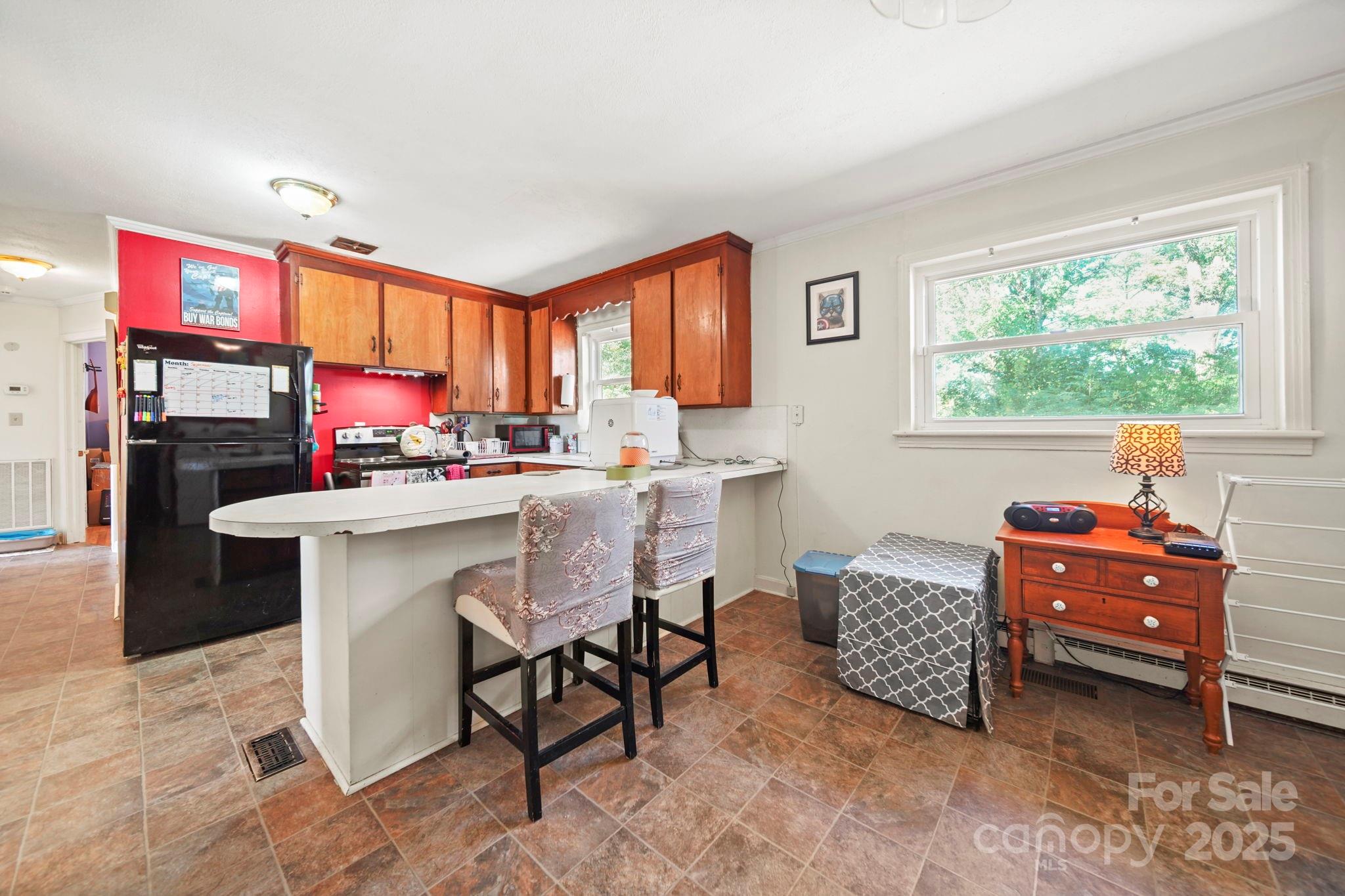 2189 Mary Street — China Grove