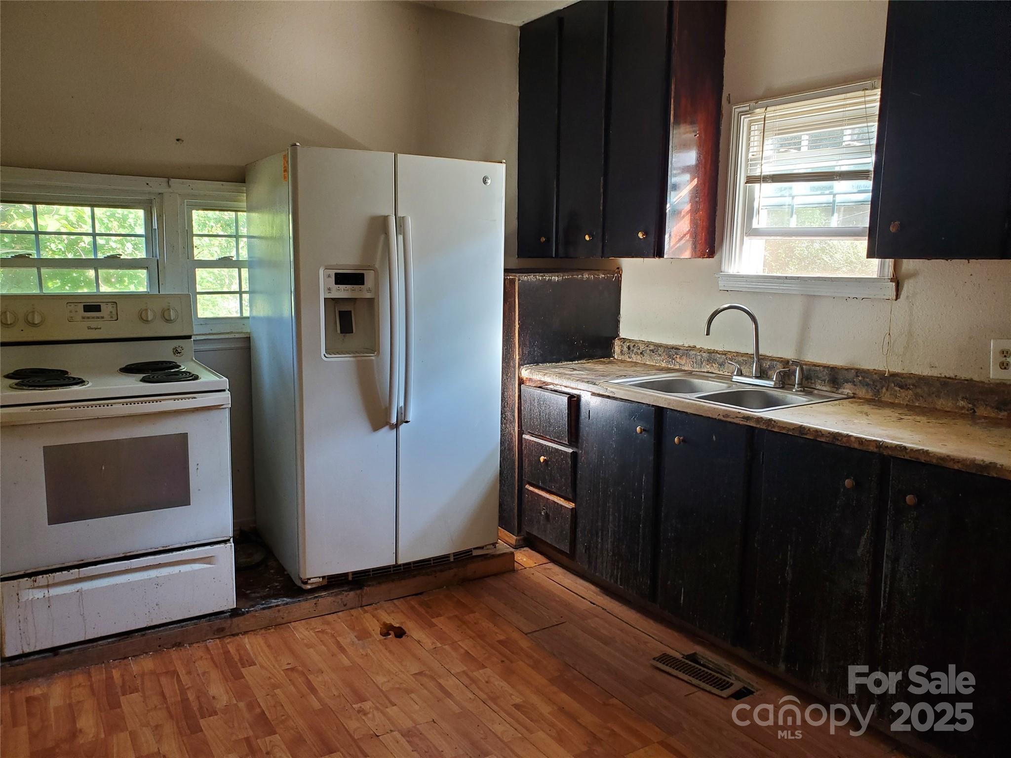 414 S Rowan Avenue — Spencer