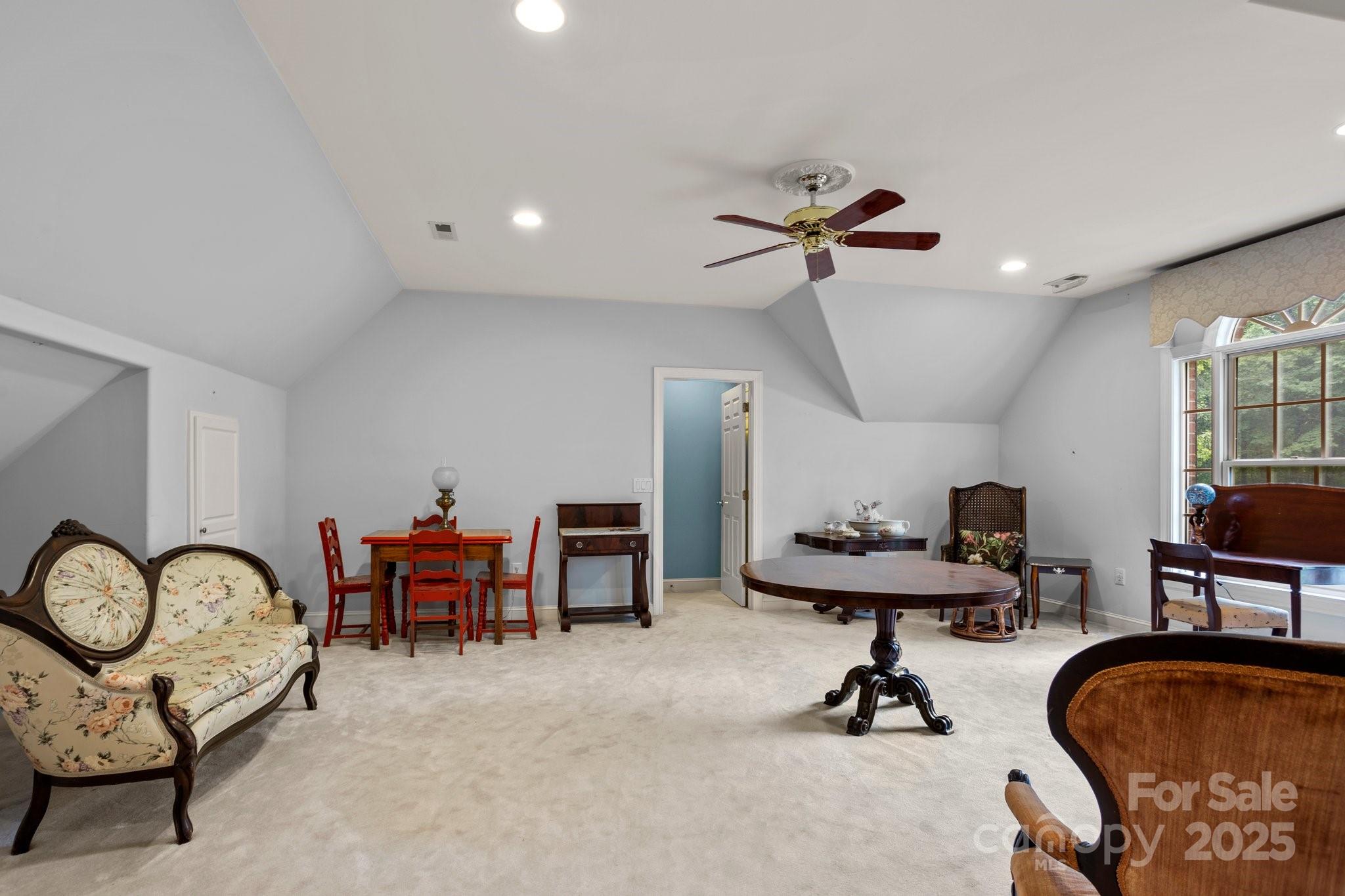 115 W Glenview Drive — Salisbury