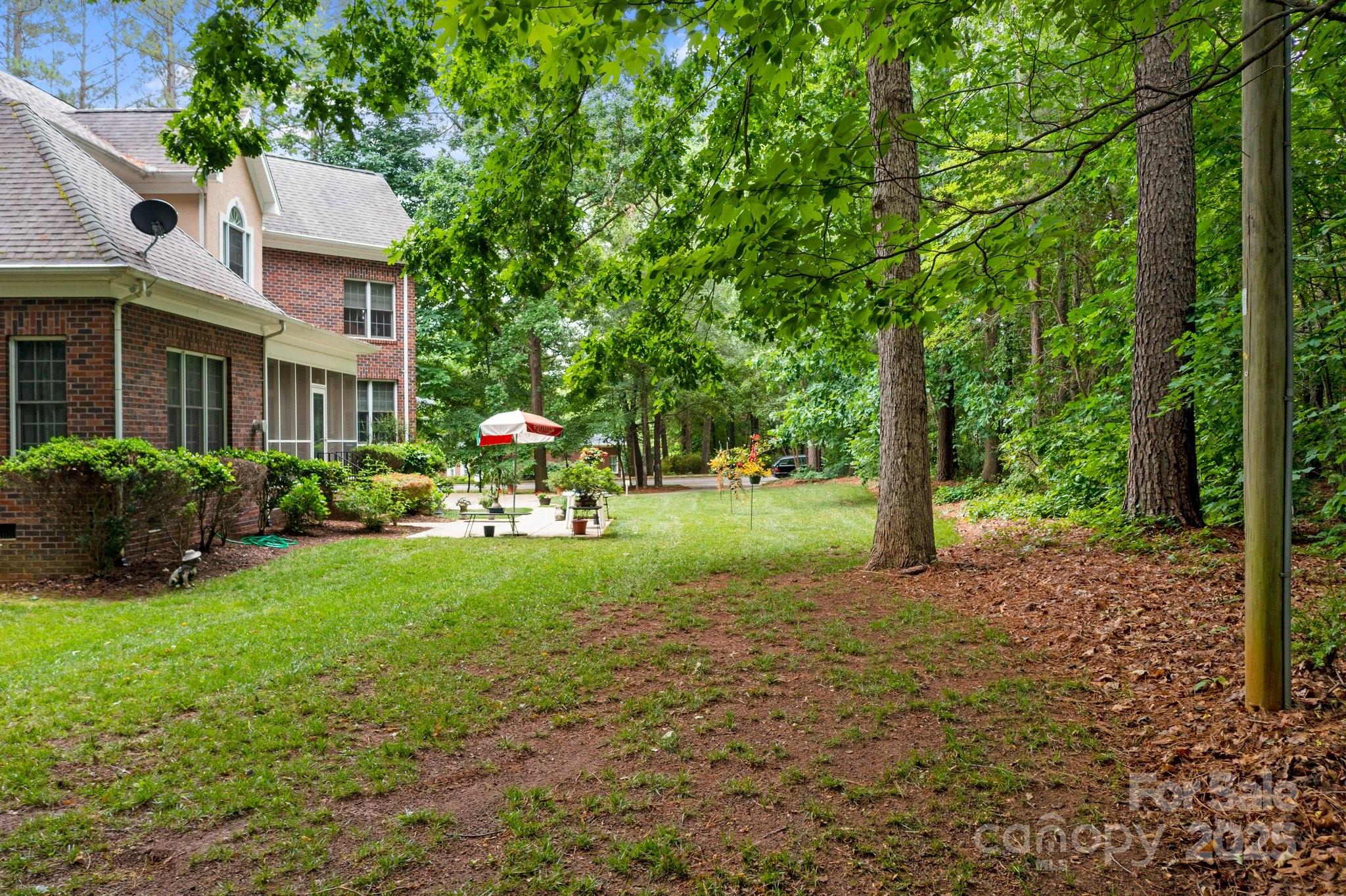 115 W Glenview Drive — Salisbury