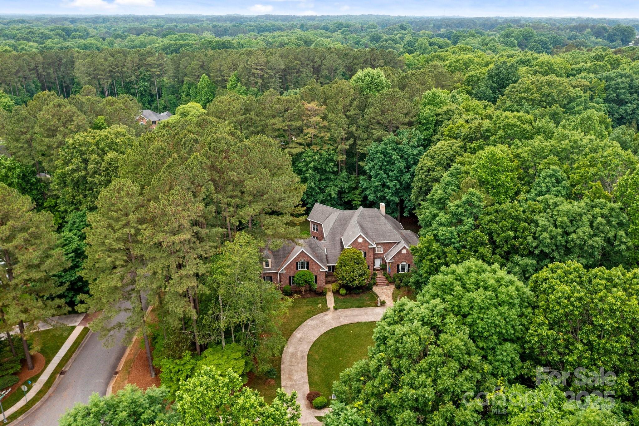 115 W Glenview Drive — Salisbury